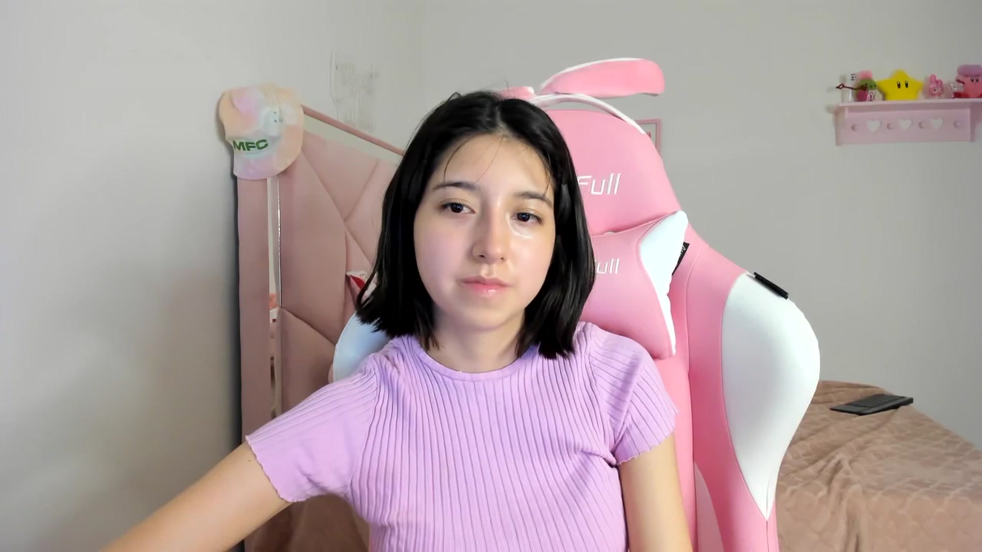 Gallery image thumbnail from Cherrycute666's myfreecams stream on, 04/11/2024, 01:16 image 14 of 20