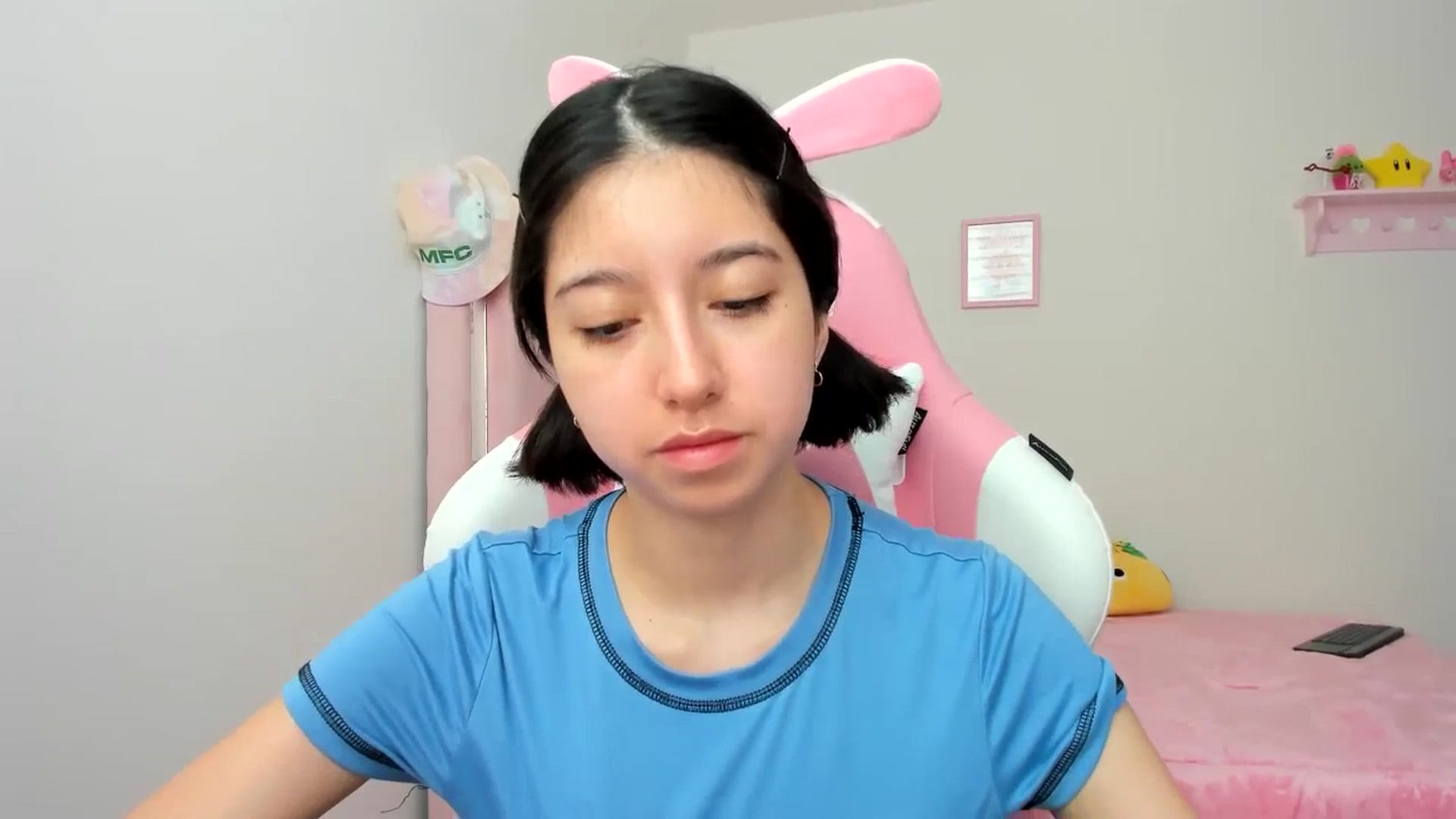 Gallery image thumbnail from Cherrycute666's myfreecams stream on, 04/16/2024, 19:53 image 5 of 20