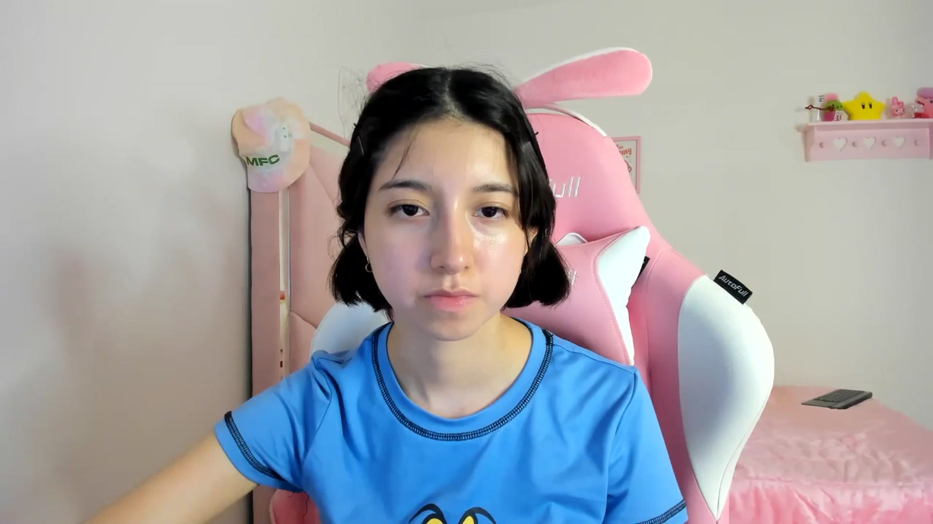 Gallery image thumbnail from Cherrycute666's myfreecams stream on, 04/17/2024, 05:31 image 18 of 20
