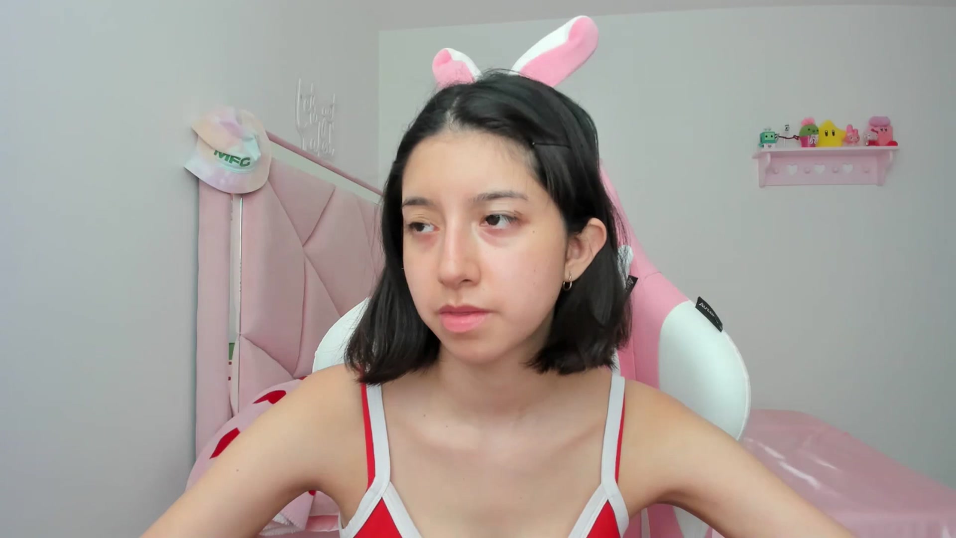 Gallery image thumbnail from Cherrycute666's myfreecams stream on, 04/28/2024, 20:24 image 4 of 20