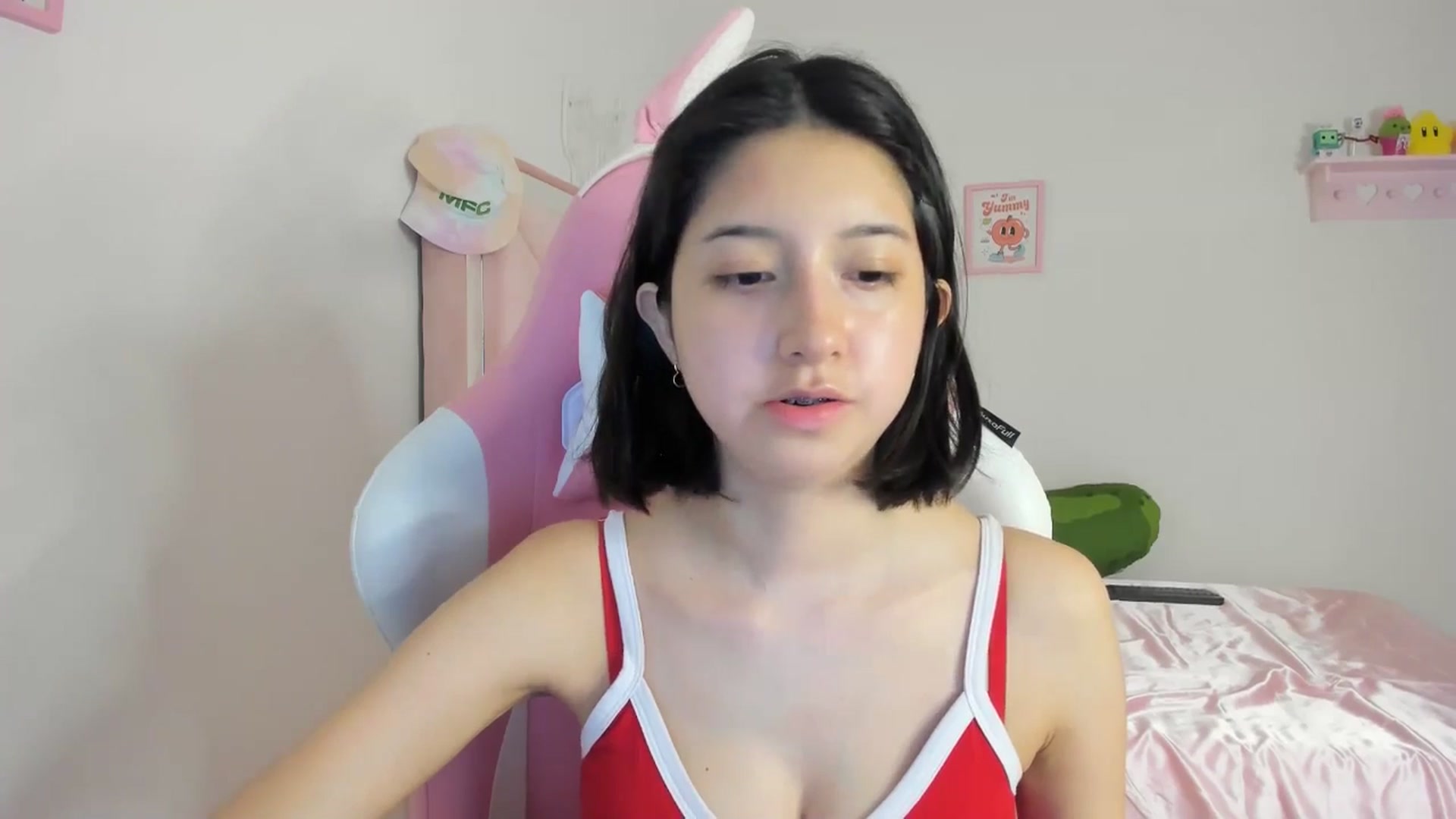 Gallery image thumbnail from Cherrycute666's myfreecams stream on, 04/29/2024, 06:37 image 15 of 20