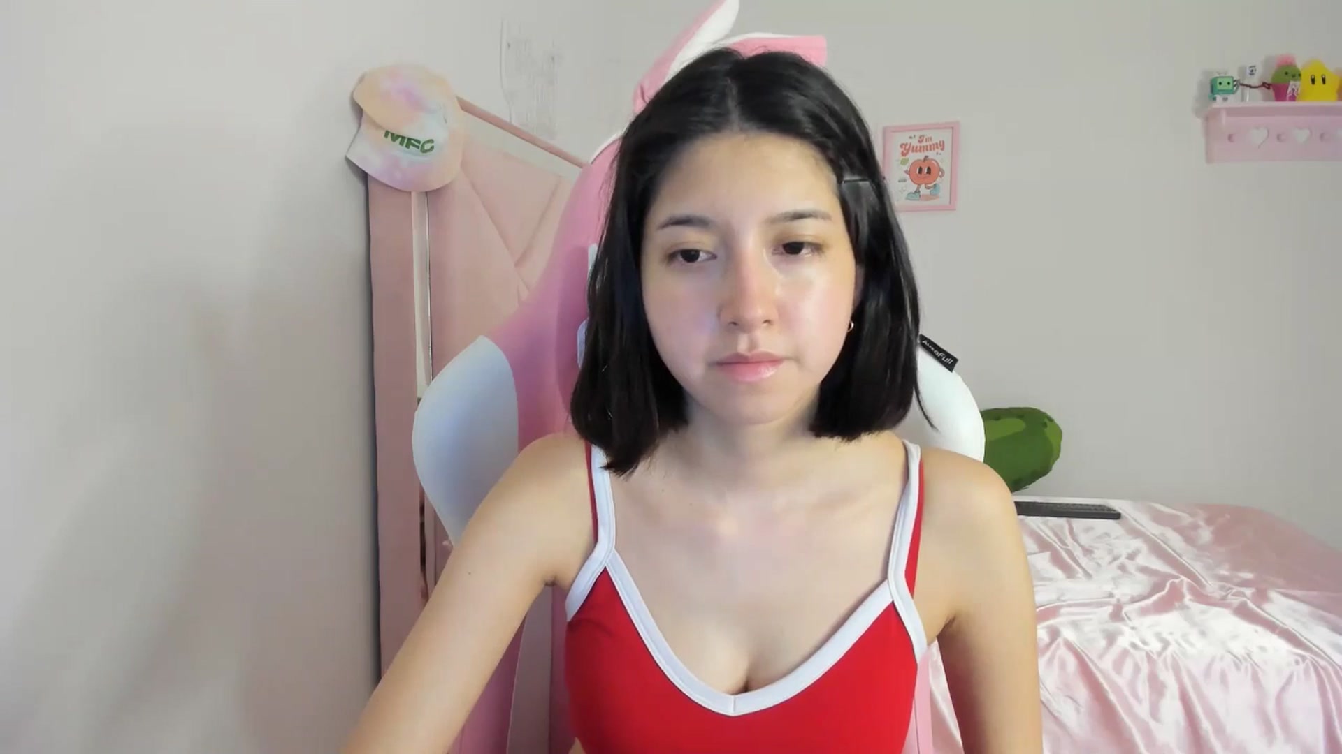 Gallery image thumbnail from Cherrycute666's myfreecams stream on, 04/29/2024, 07:35 image 14 of 20
