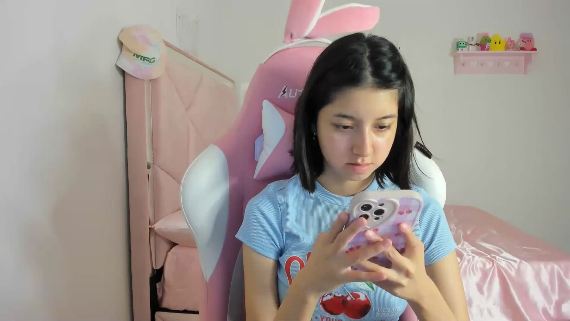 Gallery image thumbnail from Cherrycute666's myfreecams stream on, 04/30/2024, 05:58 image 18 of 20