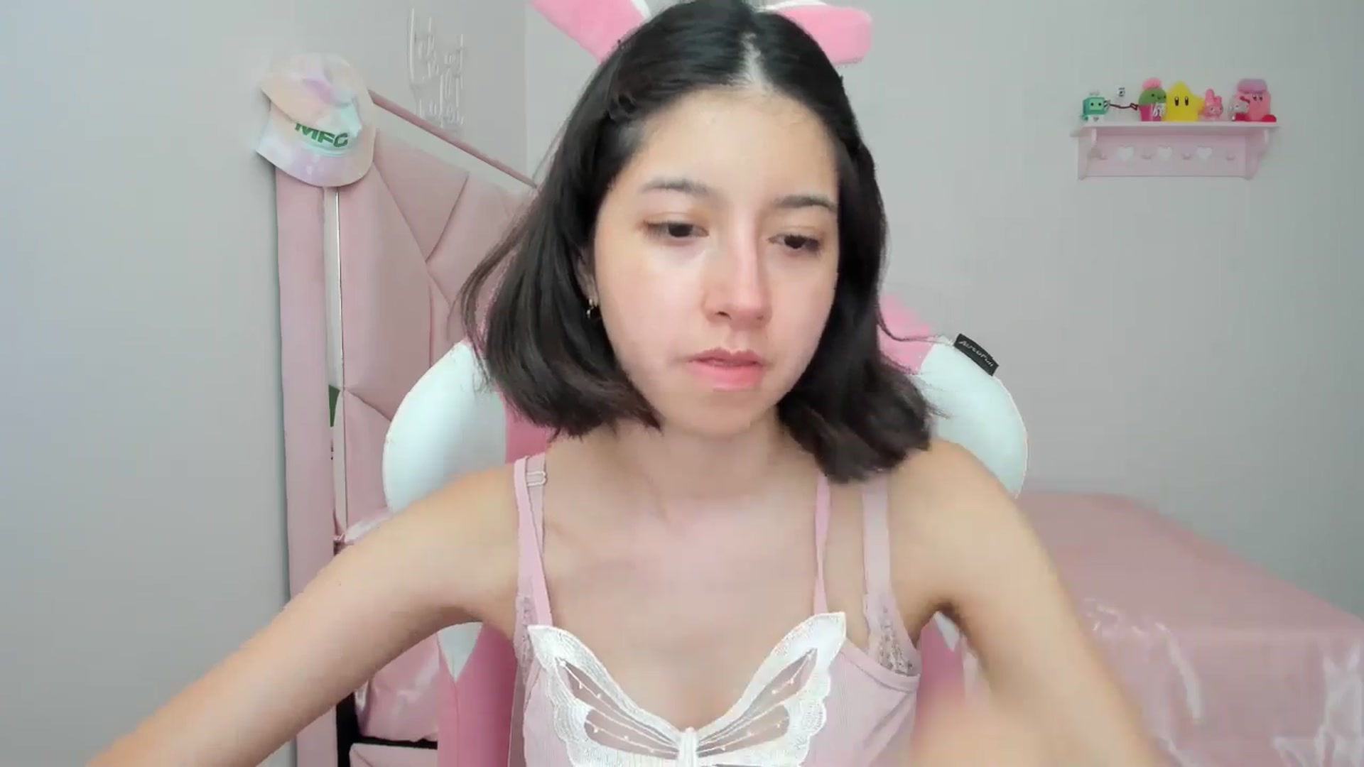 Gallery image thumbnail from Cherrycute666's myfreecams stream on, 04/30/2024, 23:14 image 20 of 20