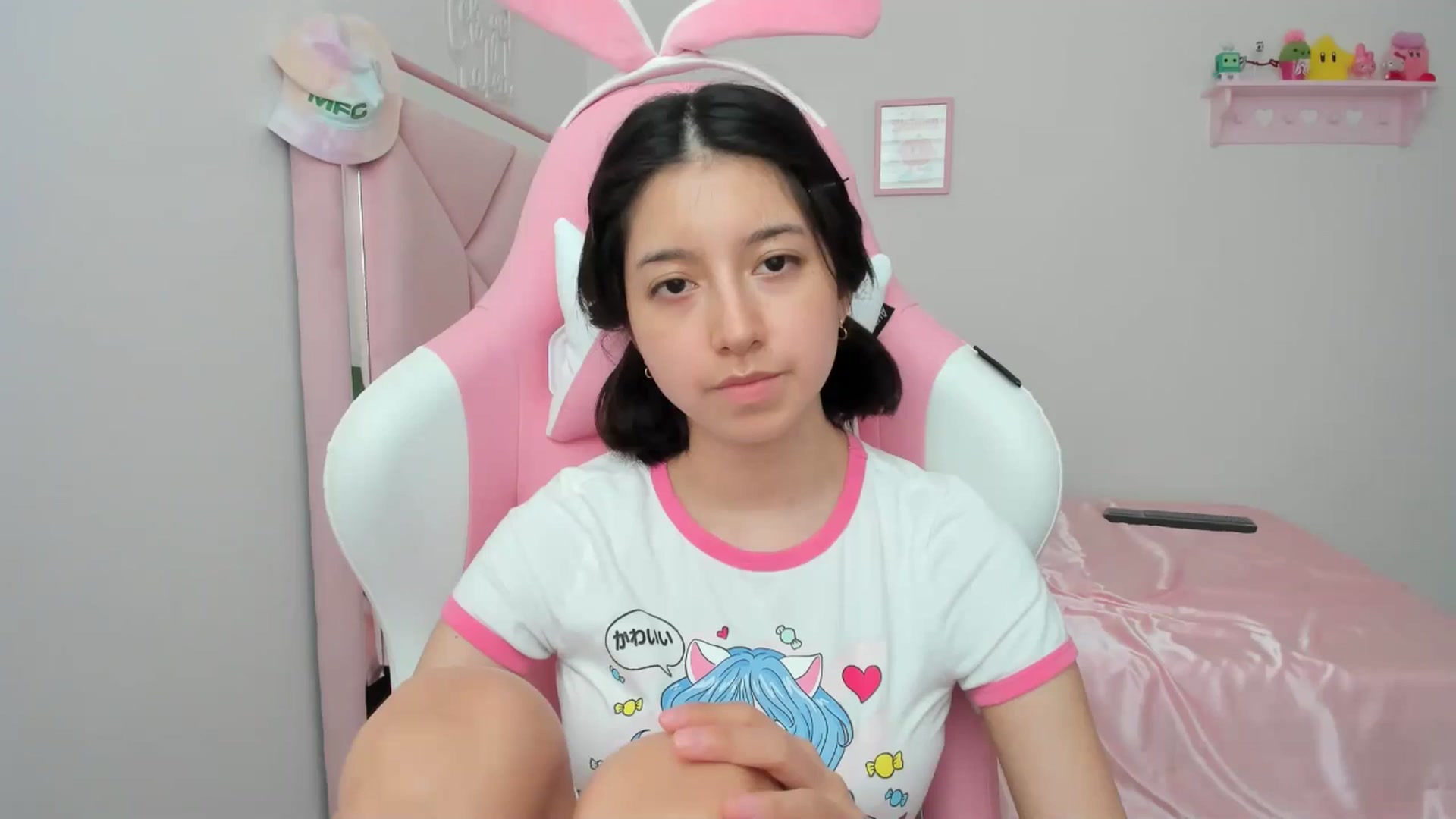 Gallery image thumbnail from Cherrycute666's myfreecams stream on, 05/01/2024, 20:05 image 13 of 20
