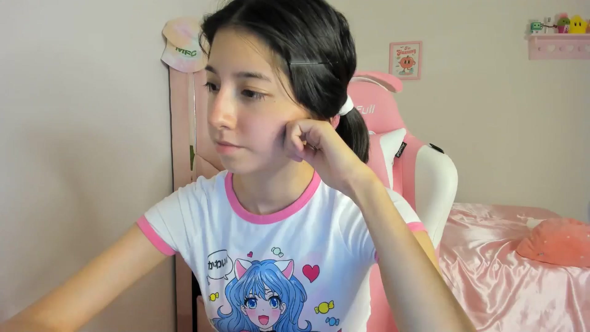 Gallery image thumbnail from Cherrycute666's myfreecams stream on, 05/02/2024, 03:01 image 4 of 20