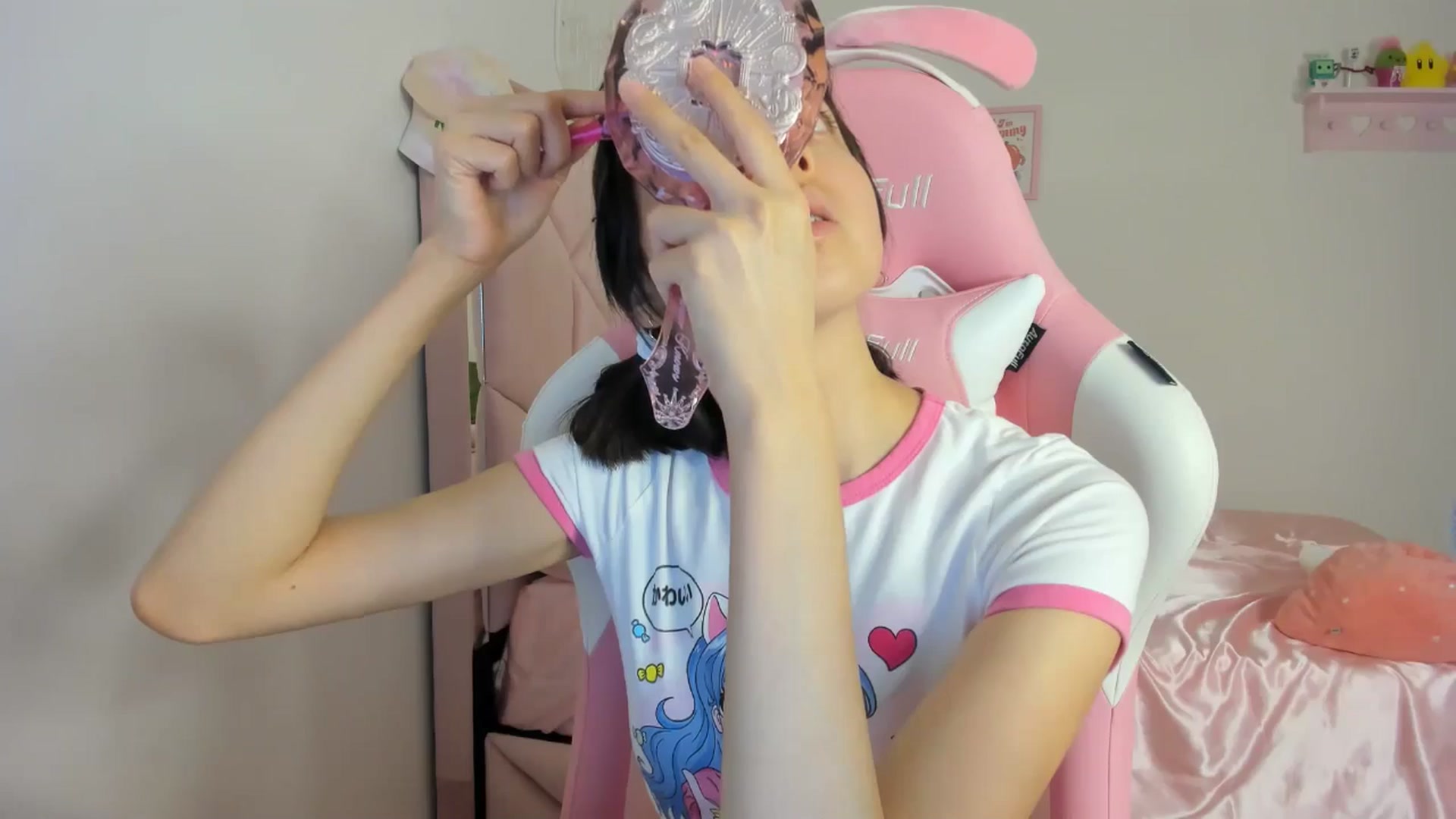 Gallery image thumbnail from Cherrycute666's myfreecams stream on, 05/02/2024, 03:01 image 10 of 20