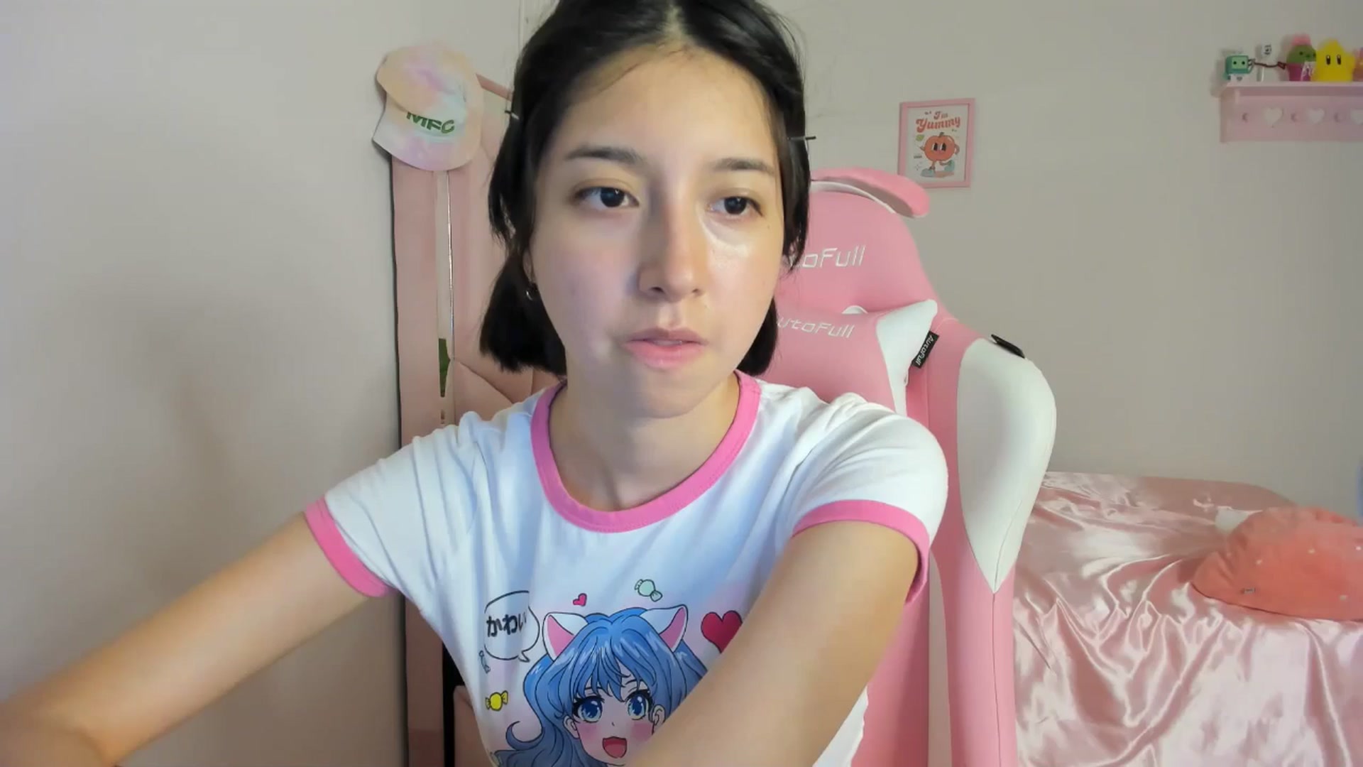 Gallery image thumbnail from Cherrycute666's myfreecams stream on, 05/02/2024, 03:01 image 3 of 20