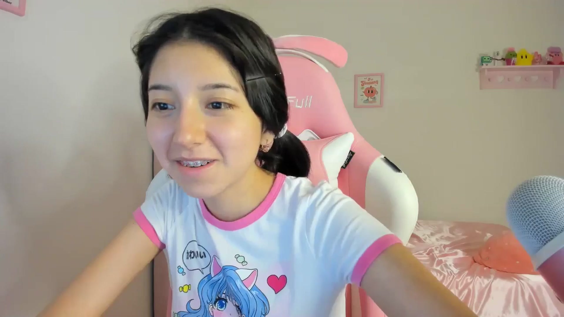 Gallery image thumbnail from Cherrycute666's myfreecams stream on, 05/02/2024, 06:09 image 4 of 20