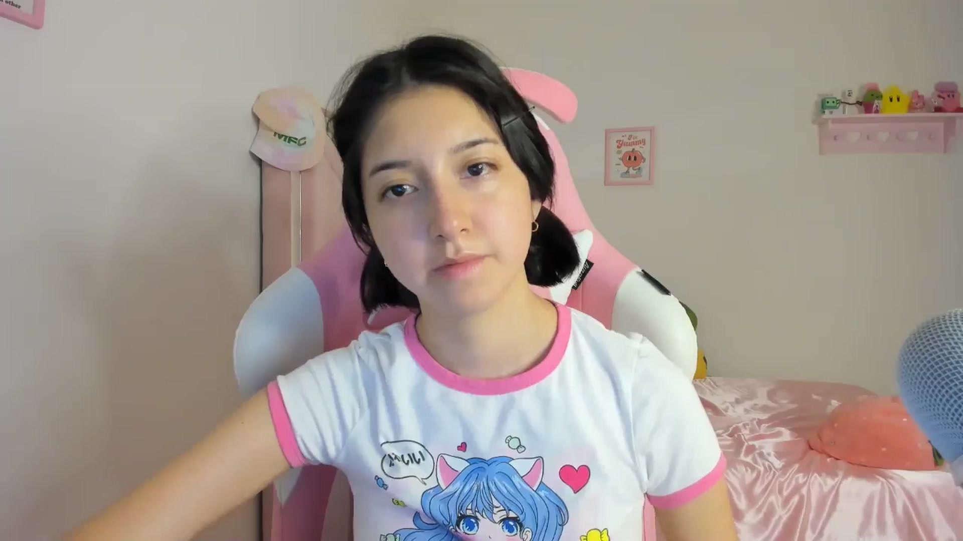Gallery image thumbnail from Cherrycute666's myfreecams stream on, 05/02/2024, 06:09 image 6 of 20