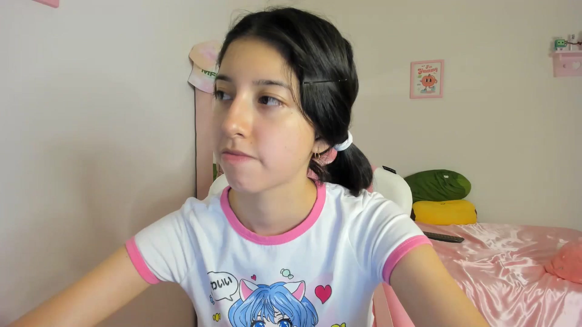 Gallery image thumbnail from Cherrycute666's myfreecams stream on, 05/02/2024, 06:51 image 9 of 20