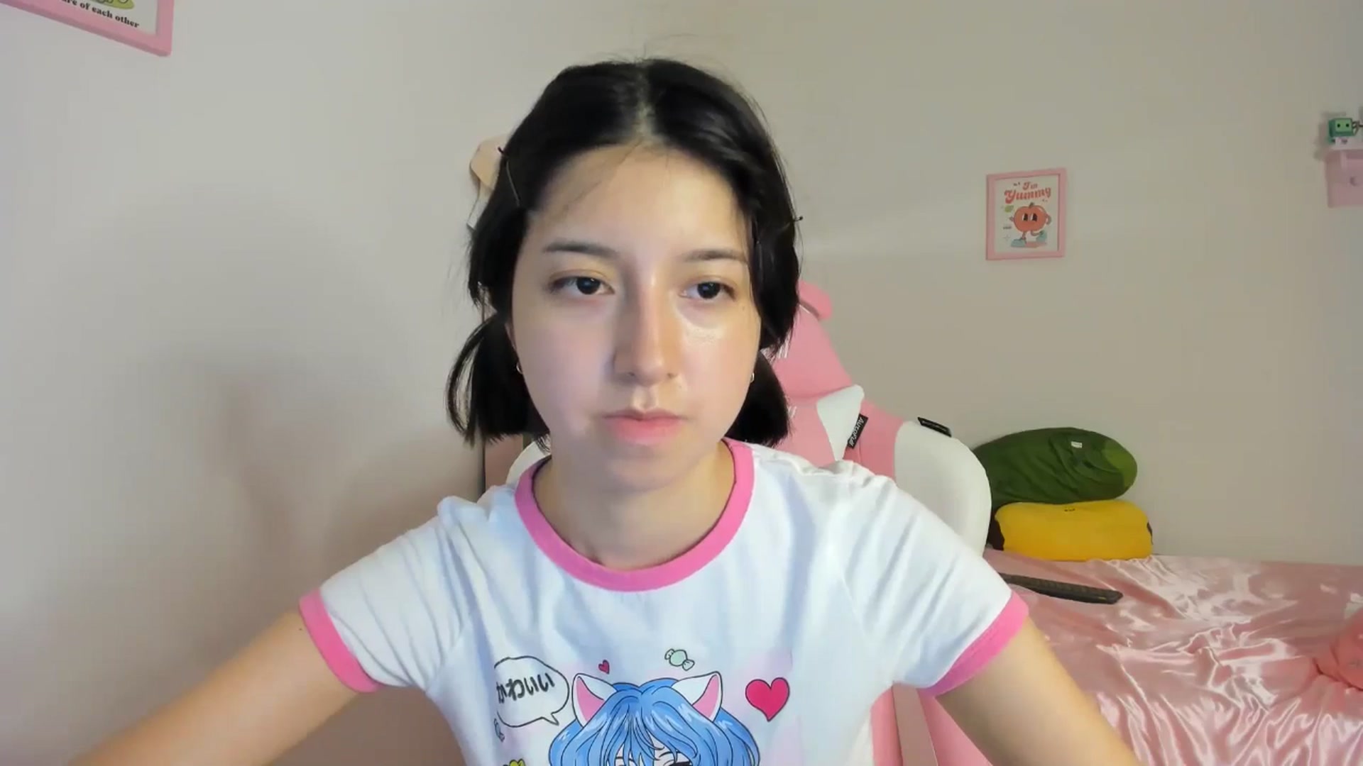 Gallery image thumbnail from Cherrycute666's myfreecams stream on, 05/02/2024, 06:51 image 6 of 20