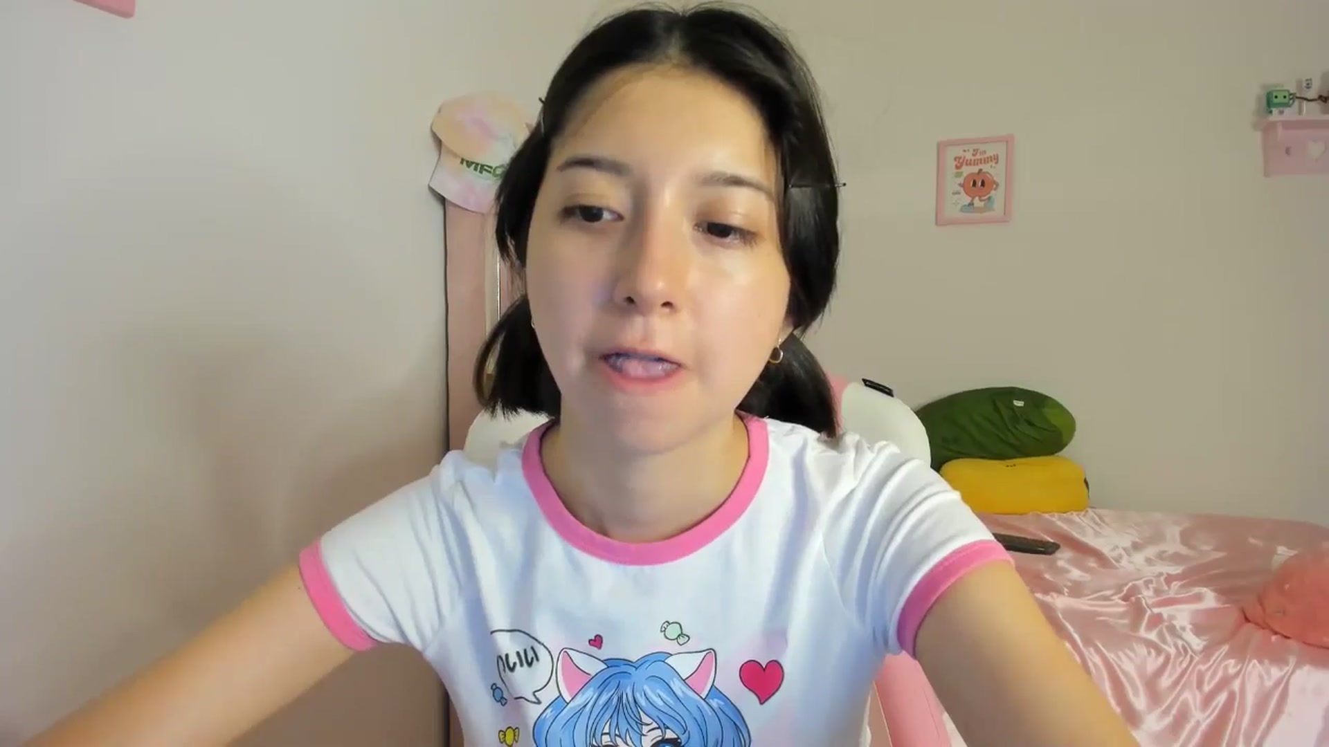 Gallery image thumbnail from Cherrycute666's myfreecams stream on, 05/02/2024, 06:51 image 8 of 20