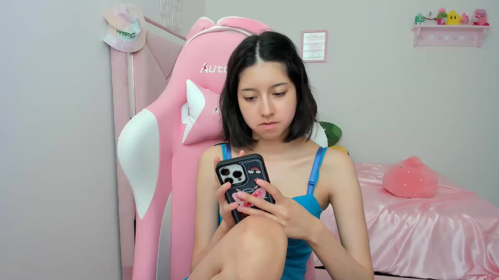 Gallery image thumbnail from Cherrycute666's myfreecams stream on, 05/02/2024, 20:49 image 1 of 20