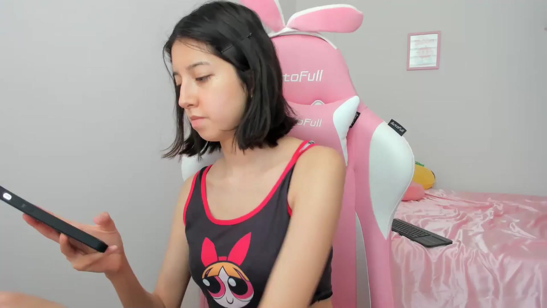 Gallery image thumbnail from Cherrycute666's myfreecams stream on, 05/05/2024, 22:09 image 2 of 20