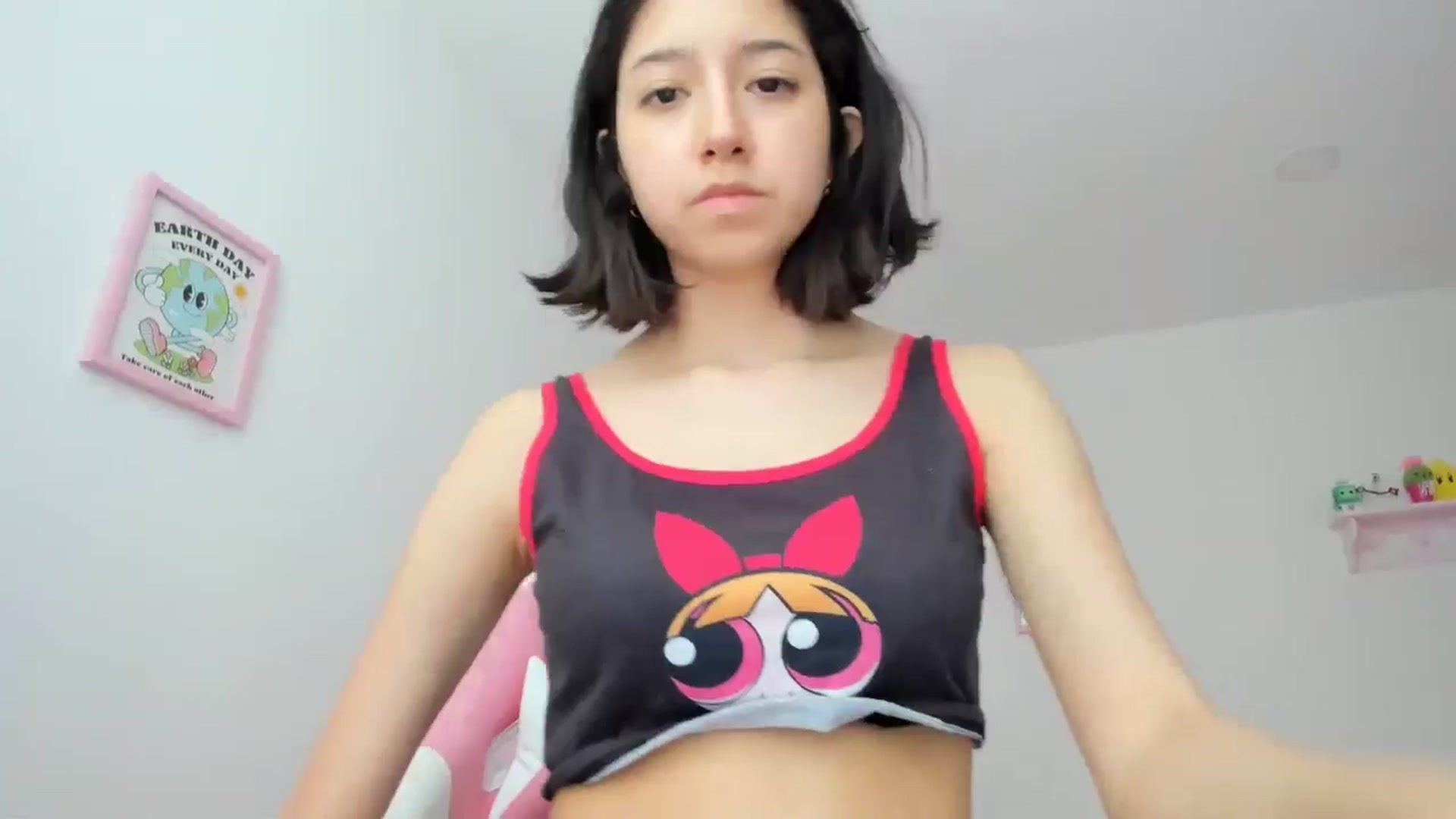 Gallery image thumbnail from Cherrycute666's myfreecams stream on, 05/05/2024, 22:09 image 18 of 20
