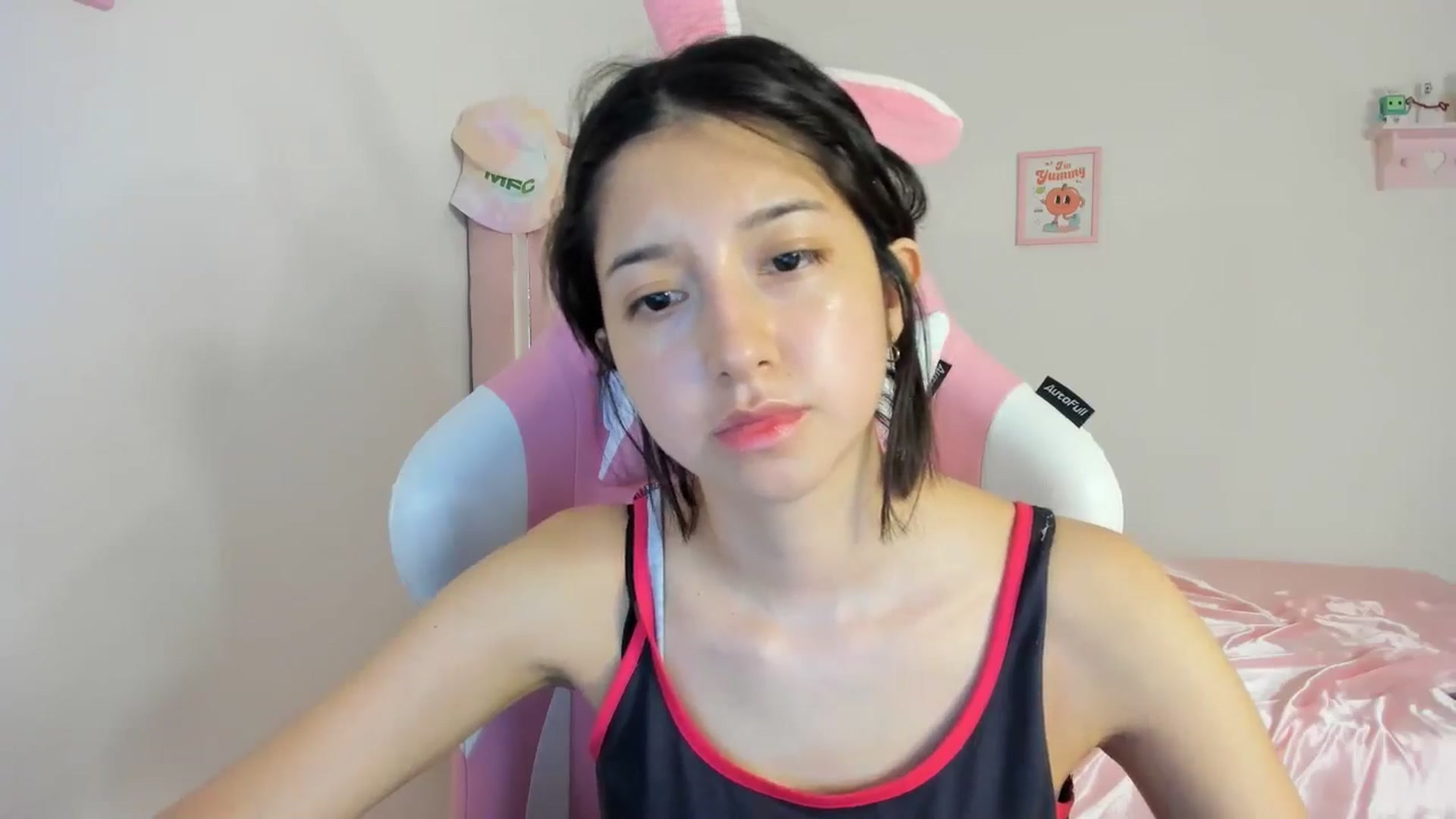 Gallery image thumbnail from Cherrycute666's myfreecams stream on, 05/06/2024, 03:40 image 4 of 20