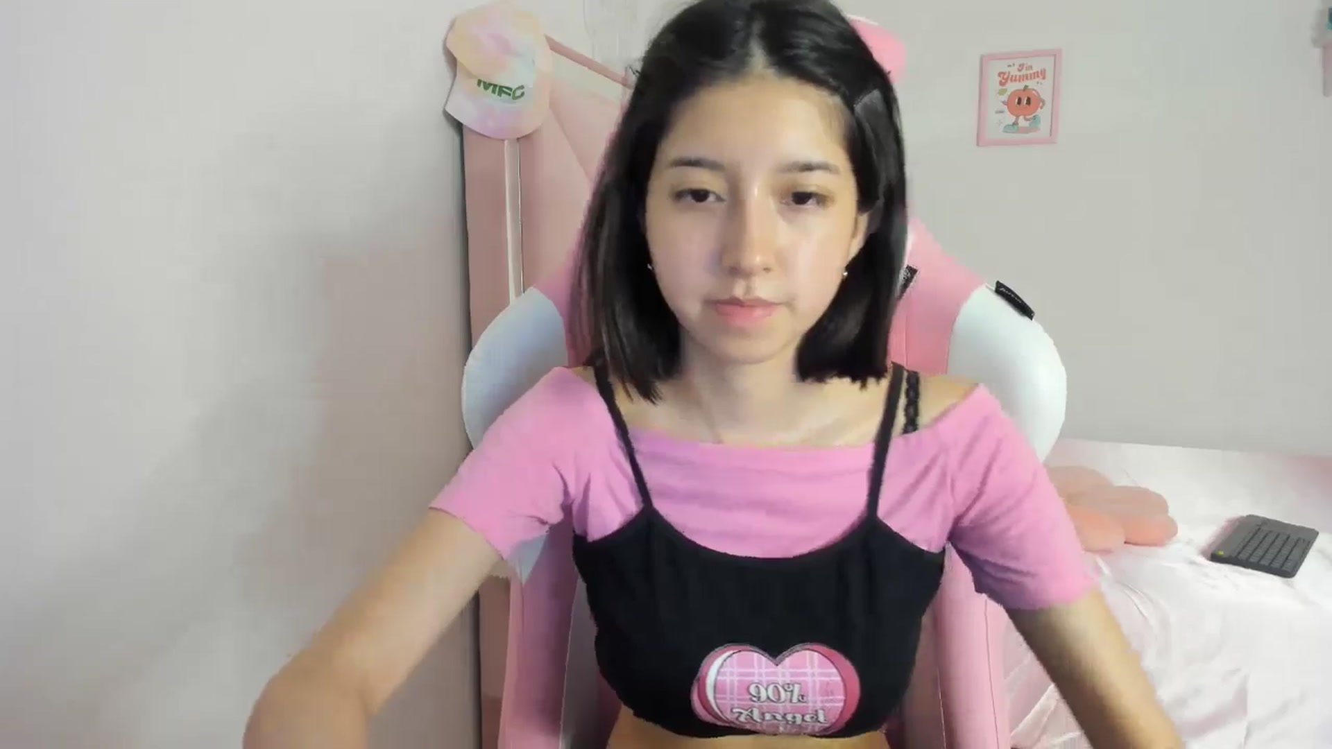 Gallery image thumbnail from Cherrycute666's myfreecams stream on, 05/07/2024, 06:29 image 14 of 20