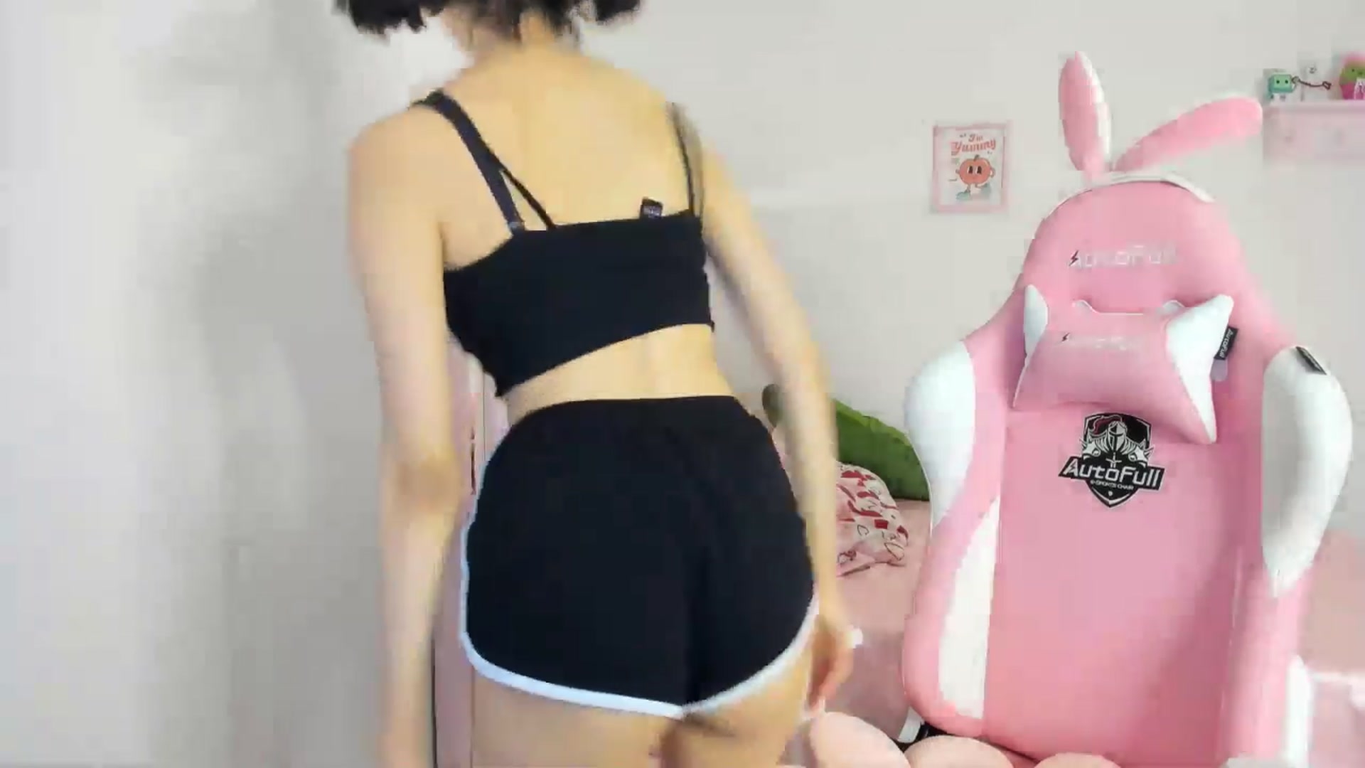 Gallery image thumbnail from Cherrycute666's myfreecams stream on, 05/08/2024, 06:36 image 12 of 20