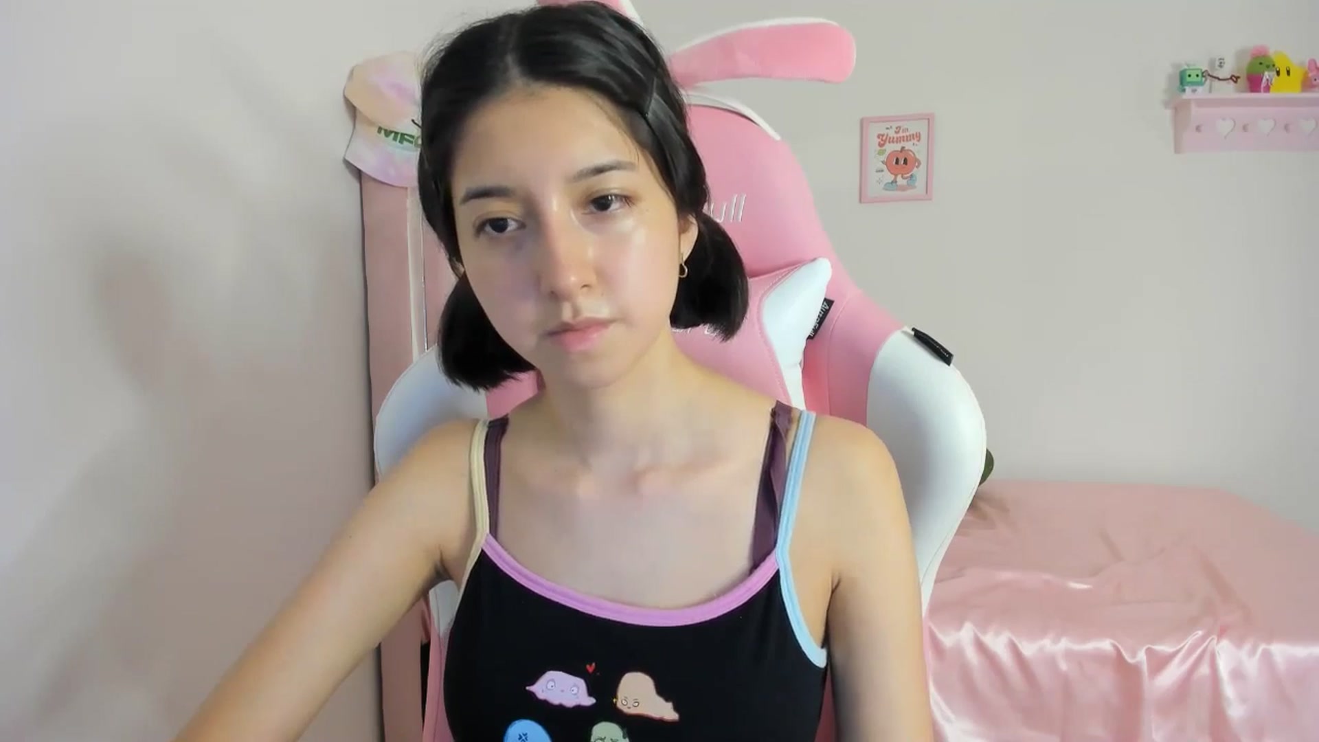 Gallery image thumbnail from Cherrycute666's myfreecams stream on, 05/10/2024, 05:21 image 20 of 20