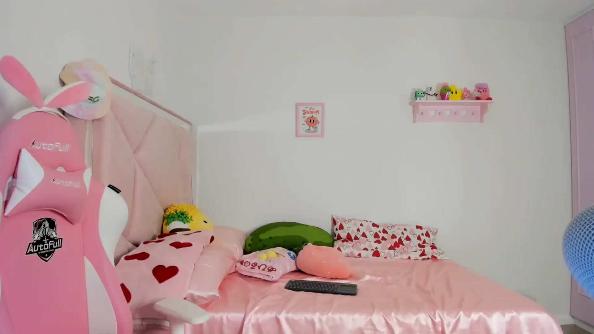 Gallery image thumbnail from Cherrycute666's myfreecams stream on, 05/11/2024, 10:58 image 7 of 20