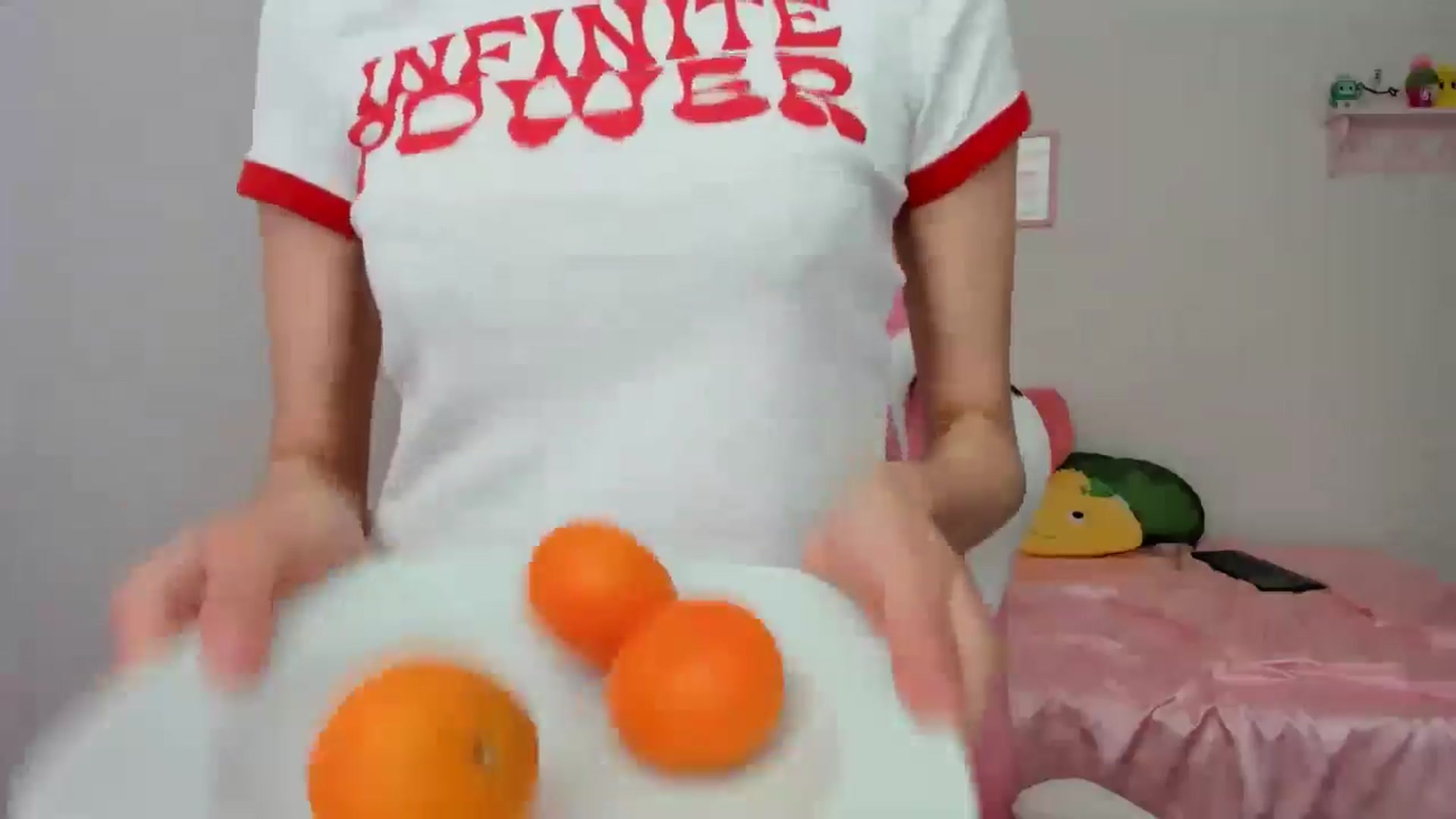 Gallery image thumbnail from Cherrycute666's myfreecams stream on, 05/12/2024, 23:31 image 13 of 20