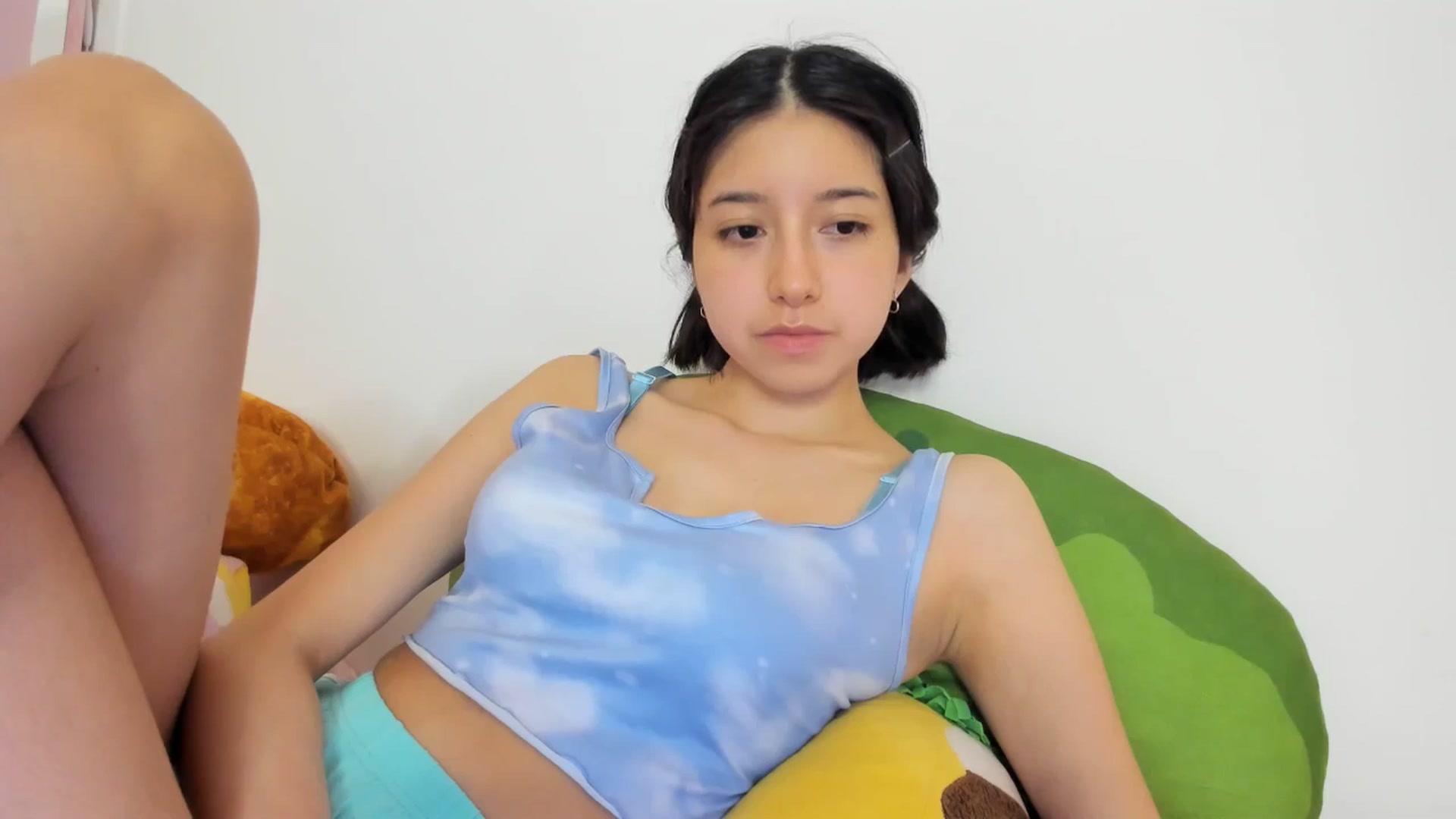 Gallery image thumbnail from Cherrycute666's myfreecams stream on, 05/14/2024, 01:24 image 18 of 20