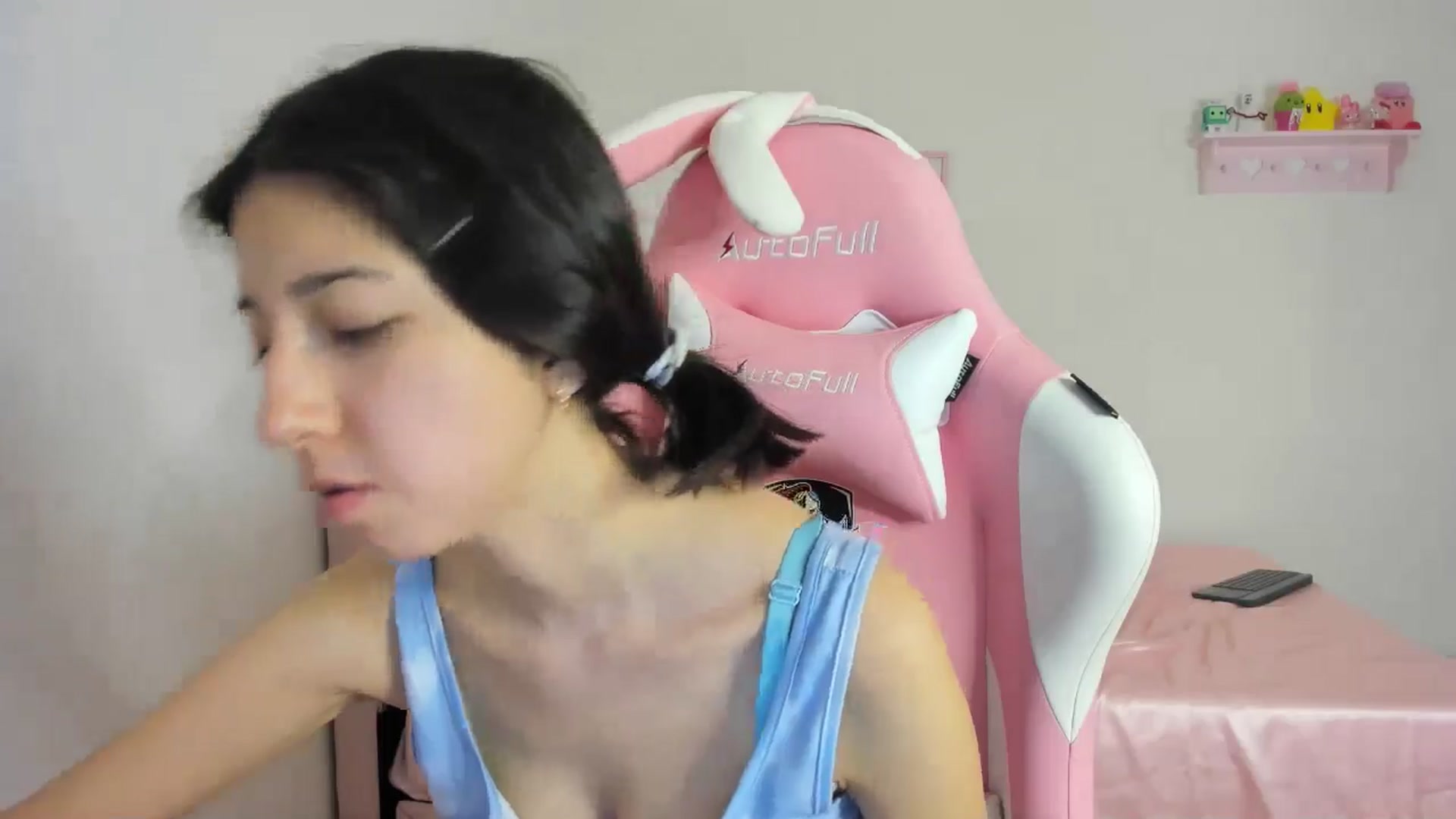 Gallery image thumbnail from Cherrycute666's myfreecams stream on, 05/14/2024, 10:07 image 4 of 20