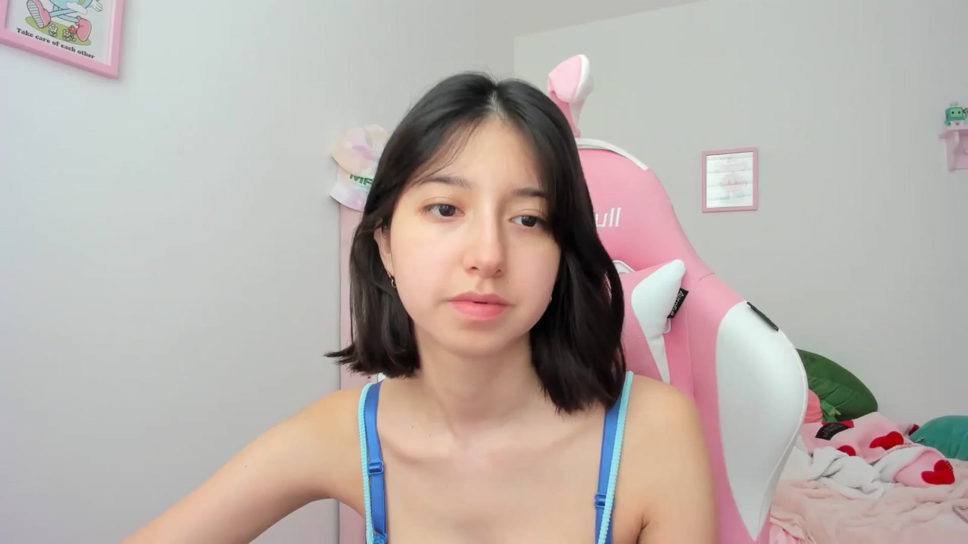 Gallery image thumbnail from Cherrycute666's myfreecams stream on, 05/14/2024, 18:03 image 2 of 20