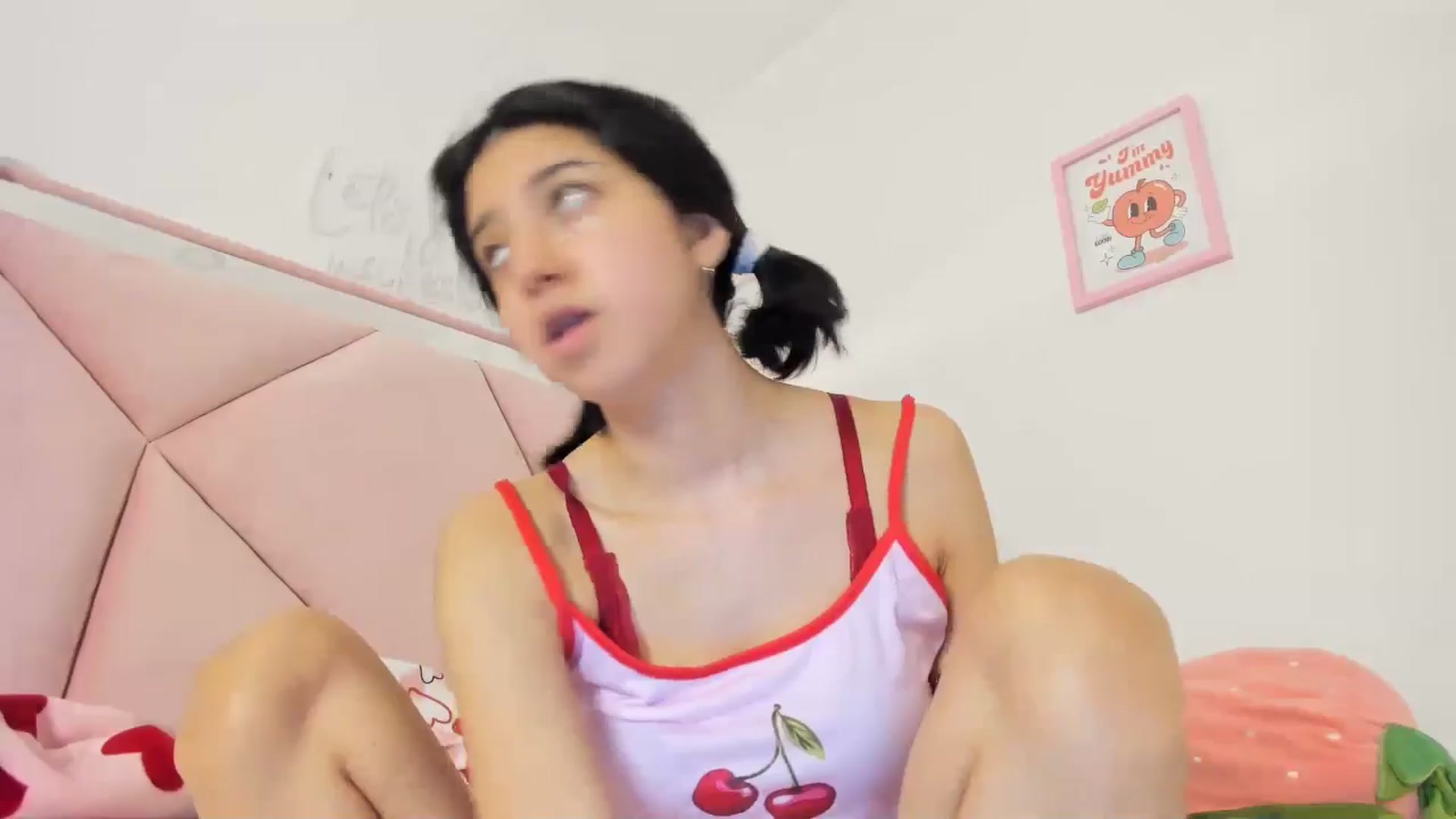 Gallery image thumbnail from Cherrycute666's myfreecams stream on, 05/17/2024, 02:36 image 6 of 20