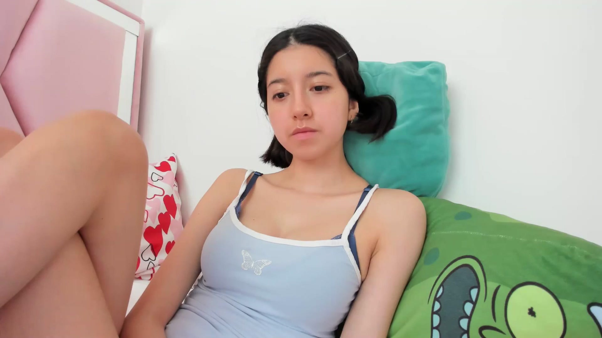 Gallery image thumbnail from Cherrycute666's myfreecams stream on, 05/21/2024, 21:34 image 15 of 20