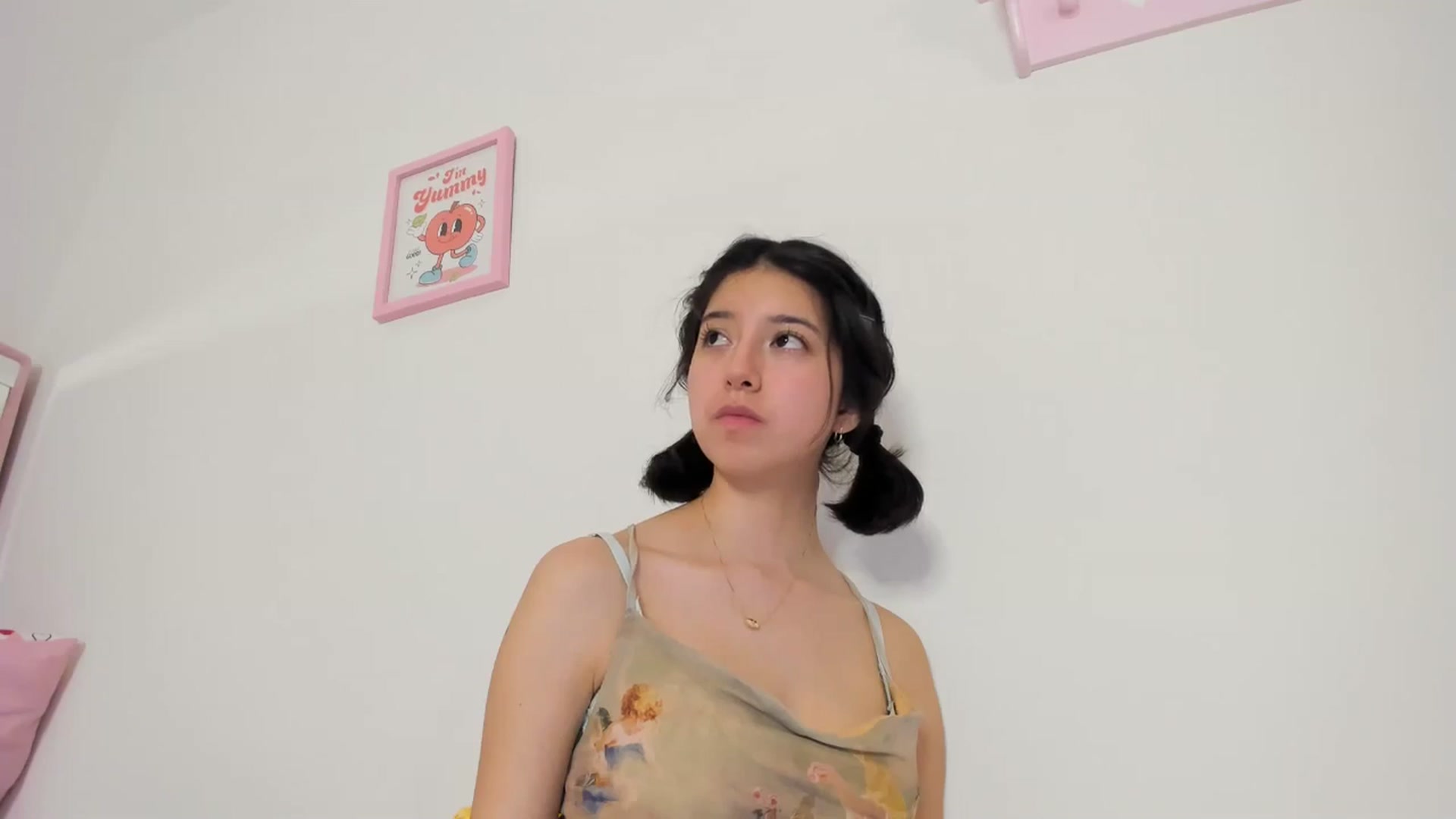 Gallery image thumbnail from Cherrycute666's myfreecams stream on, 05/25/2024, 09:25 image 11 of 20