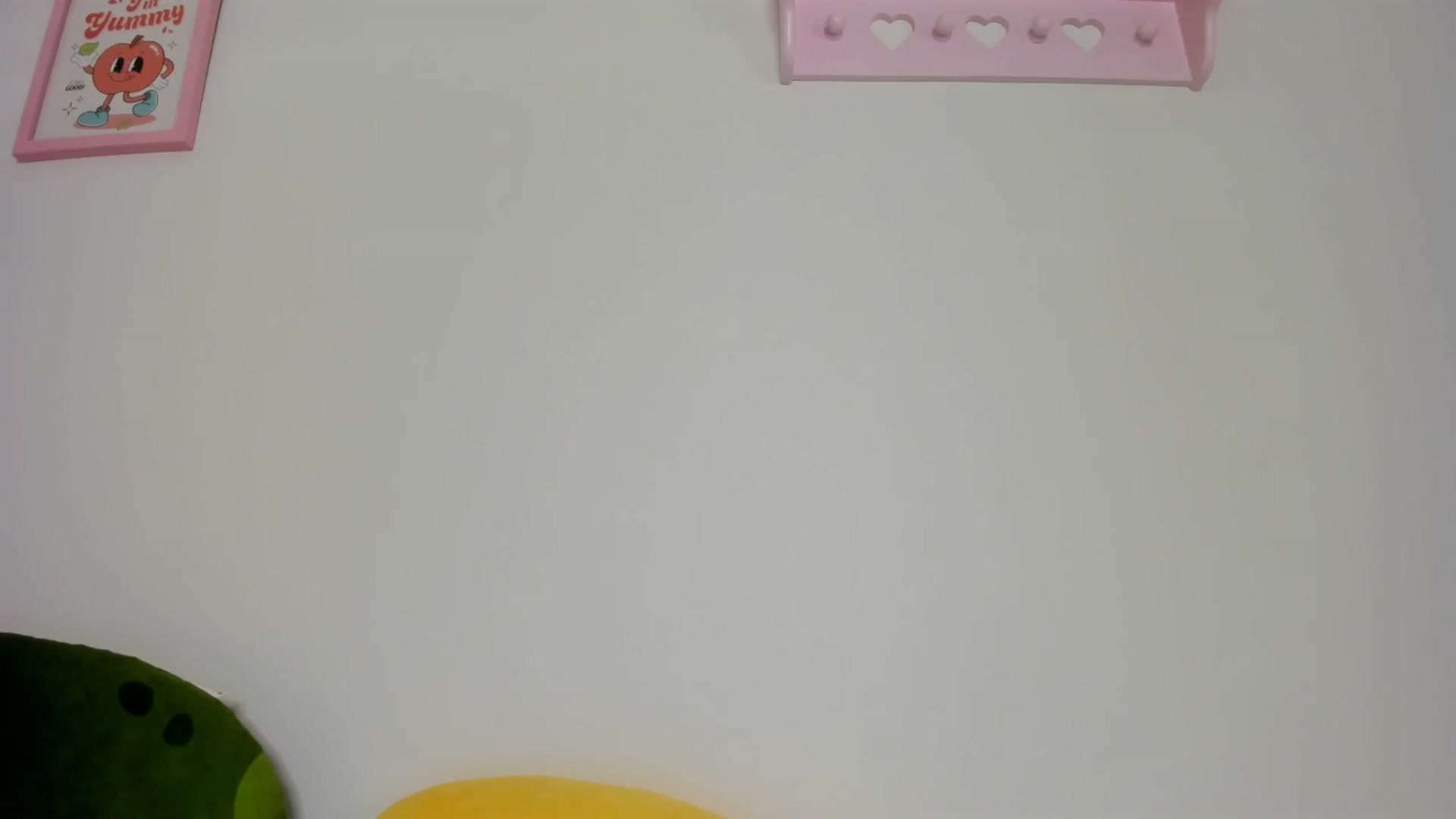 Gallery image thumbnail from Cherrycute666's myfreecams stream on, 05/25/2024, 10:27 image 17 of 20