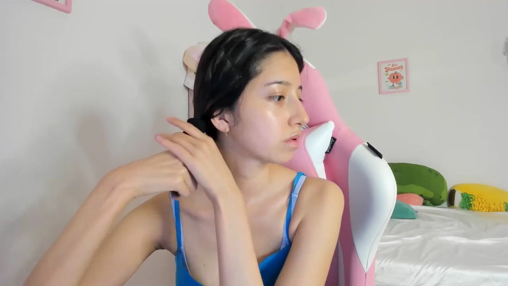 Gallery image thumbnail from Cherrycute666's myfreecams stream on, 05/26/2024, 02:07 image 19 of 20