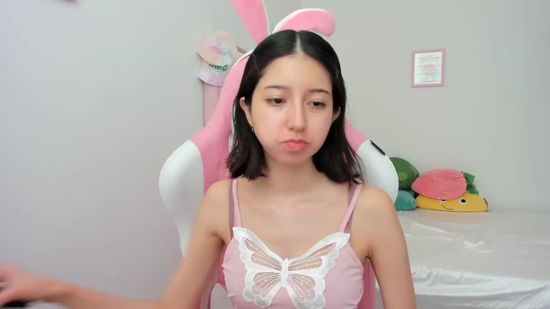 Gallery image thumbnail from Cherrycute666's myfreecams stream on, 05/26/2024, 16:14 image 7 of 20