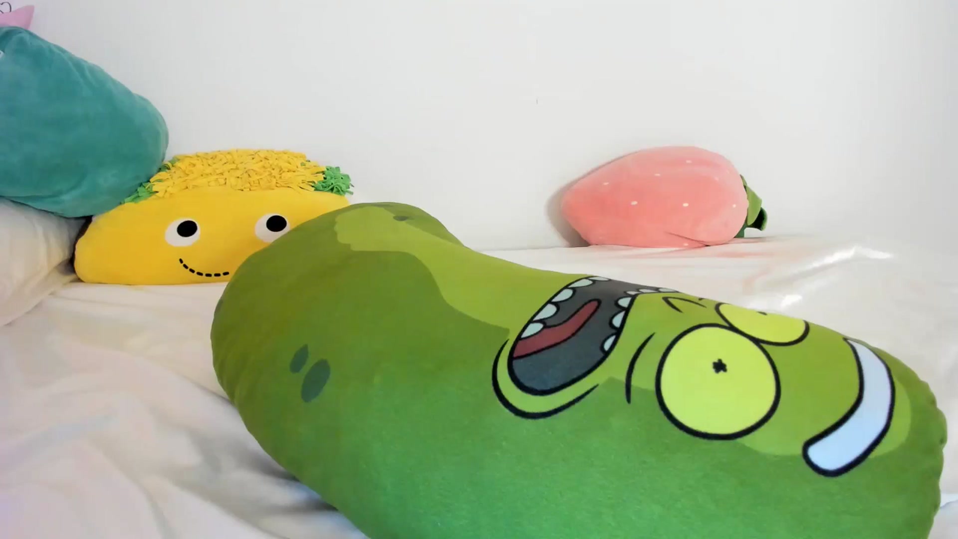 Gallery image thumbnail from Cherrycute666's myfreecams stream on, 05/27/2024, 08:29 image 10 of 20