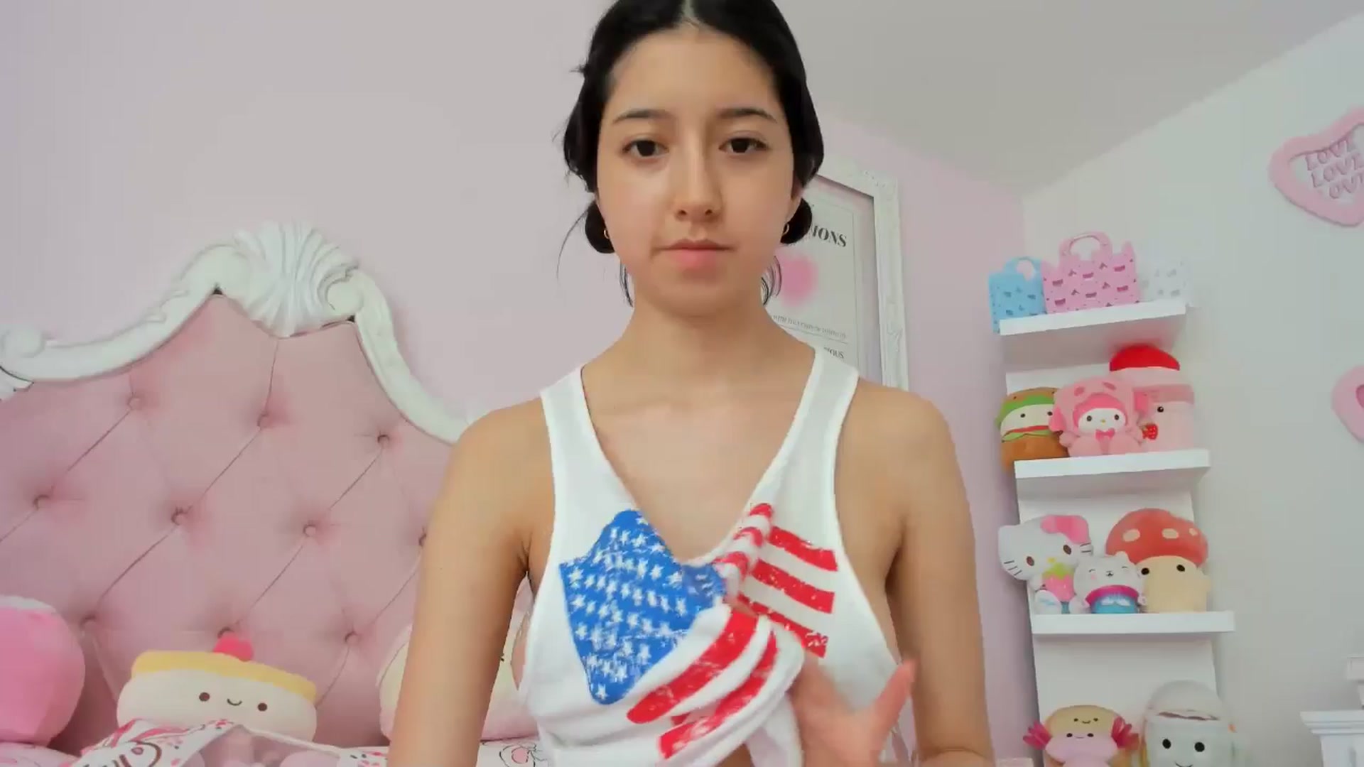 Gallery image thumbnail from Cherrycute666's myfreecams stream on, 05/28/2024, 24:01 image 13 of 20