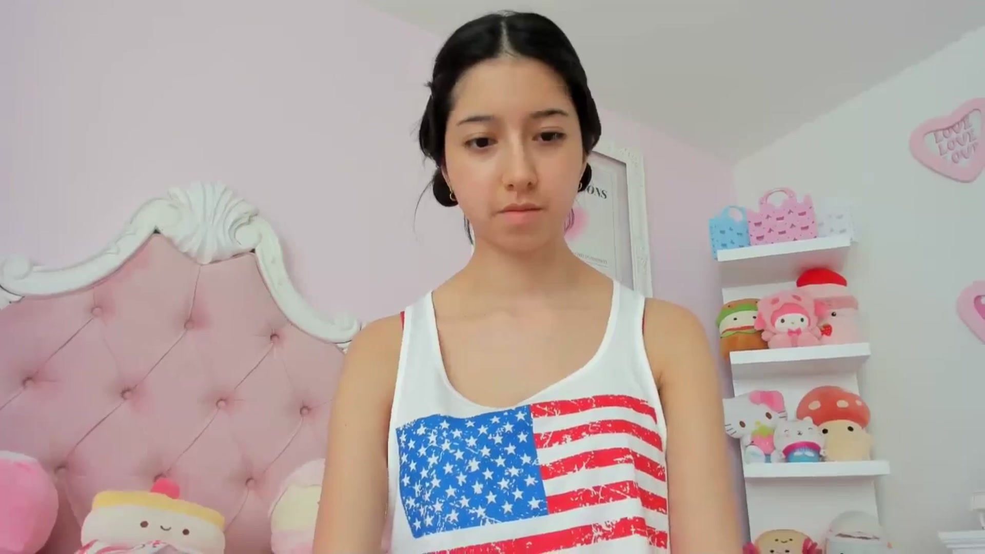 Gallery image thumbnail from Cherrycute666's myfreecams stream on, 05/28/2024, 24:01 image 7 of 20
