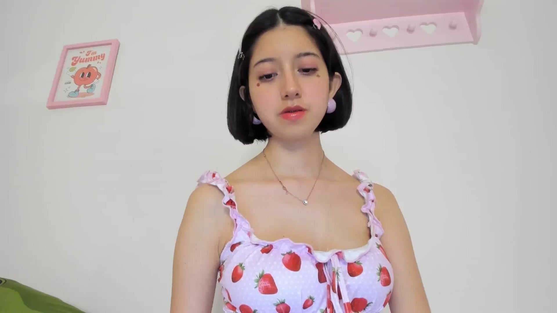 Gallery image thumbnail from Cherrycute666's myfreecams stream on, 05/29/2024, 02:05 image 3 of 20