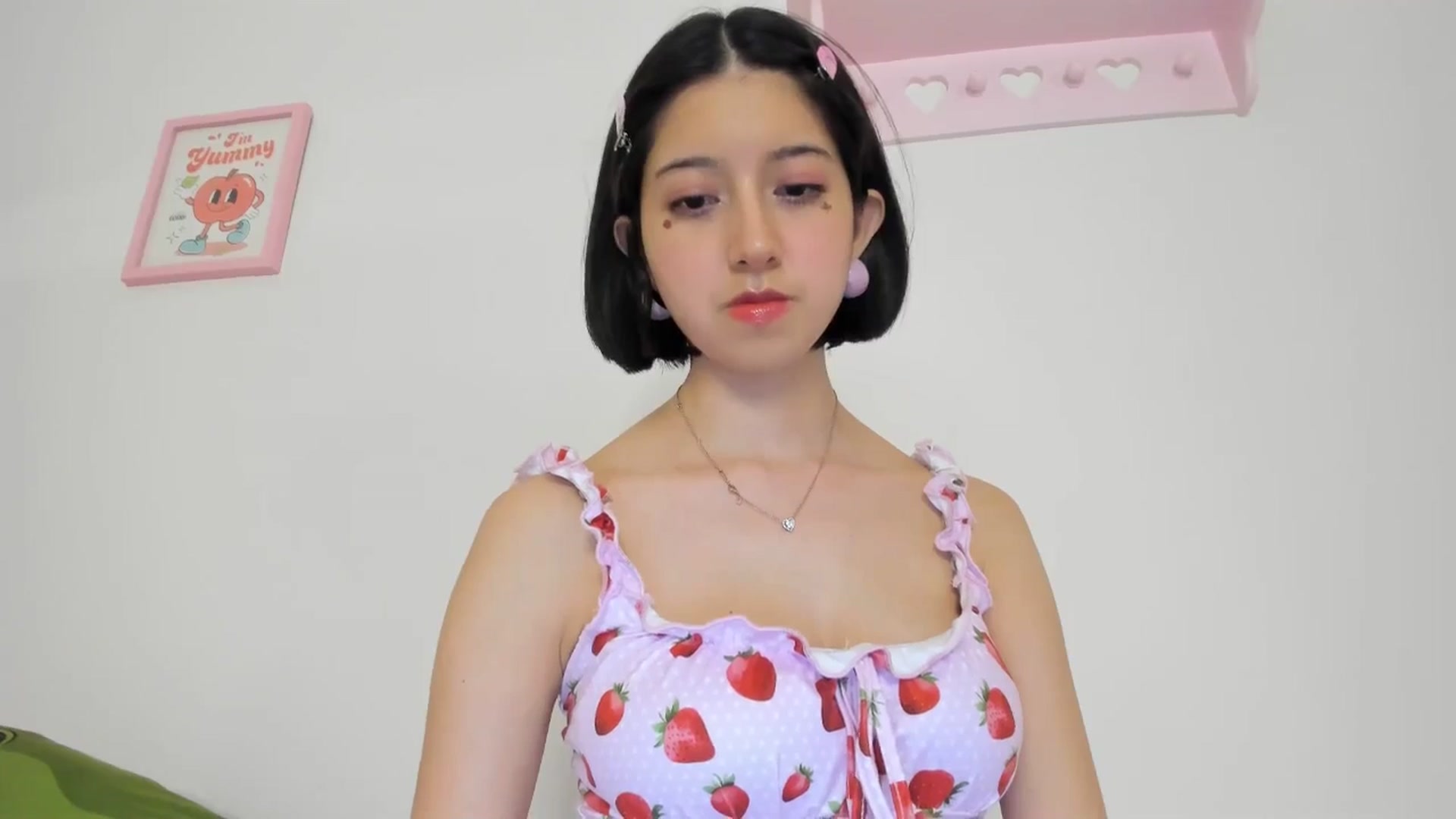 Gallery image thumbnail from Cherrycute666's myfreecams stream on, 05/29/2024, 02:05 image 2 of 20