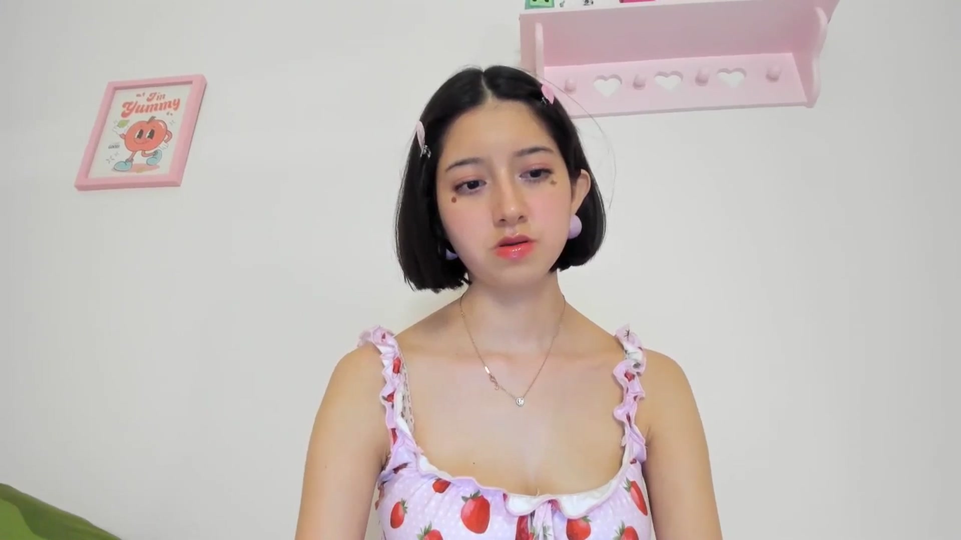 Gallery image thumbnail from Cherrycute666's myfreecams stream on, 05/29/2024, 02:05 image 6 of 20