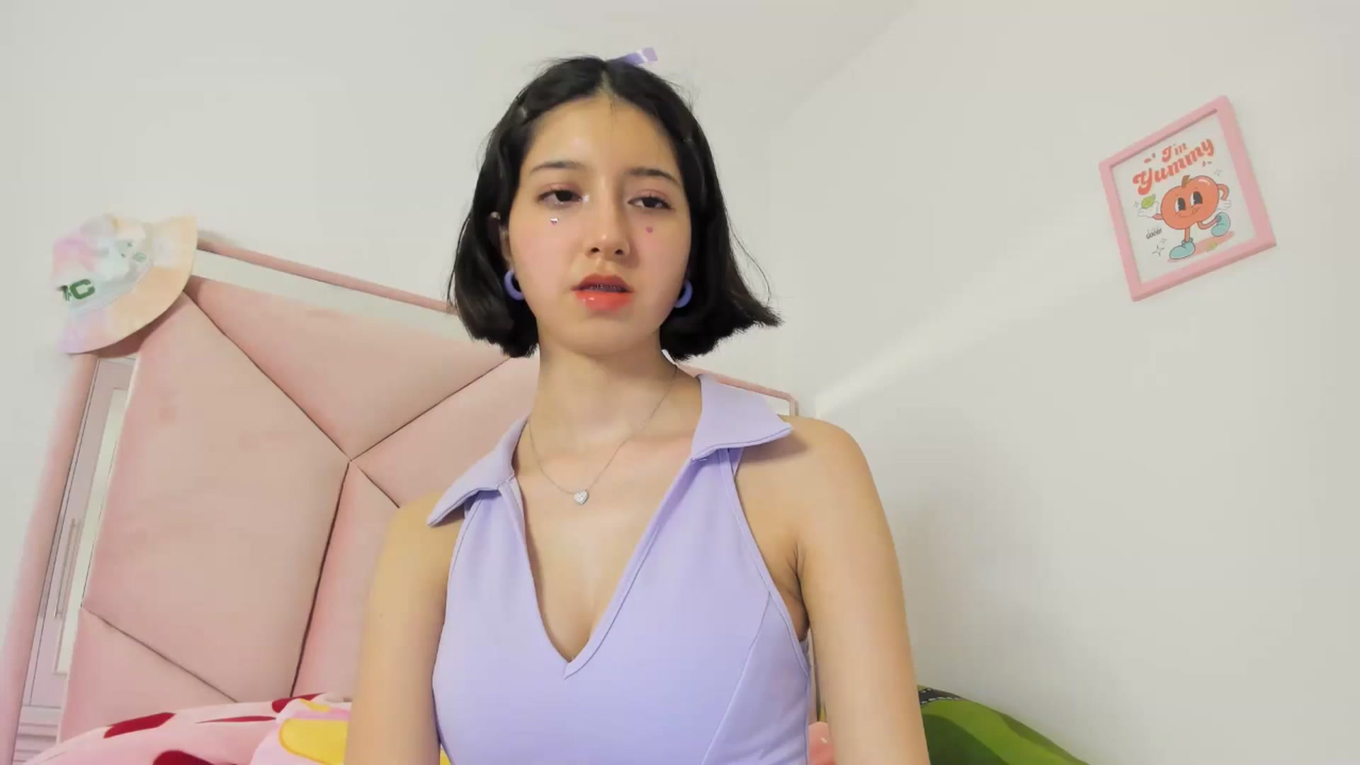 Gallery image thumbnail from Cherrycute666's myfreecams stream on, 05/30/2024, 04:02 image 1 of 20