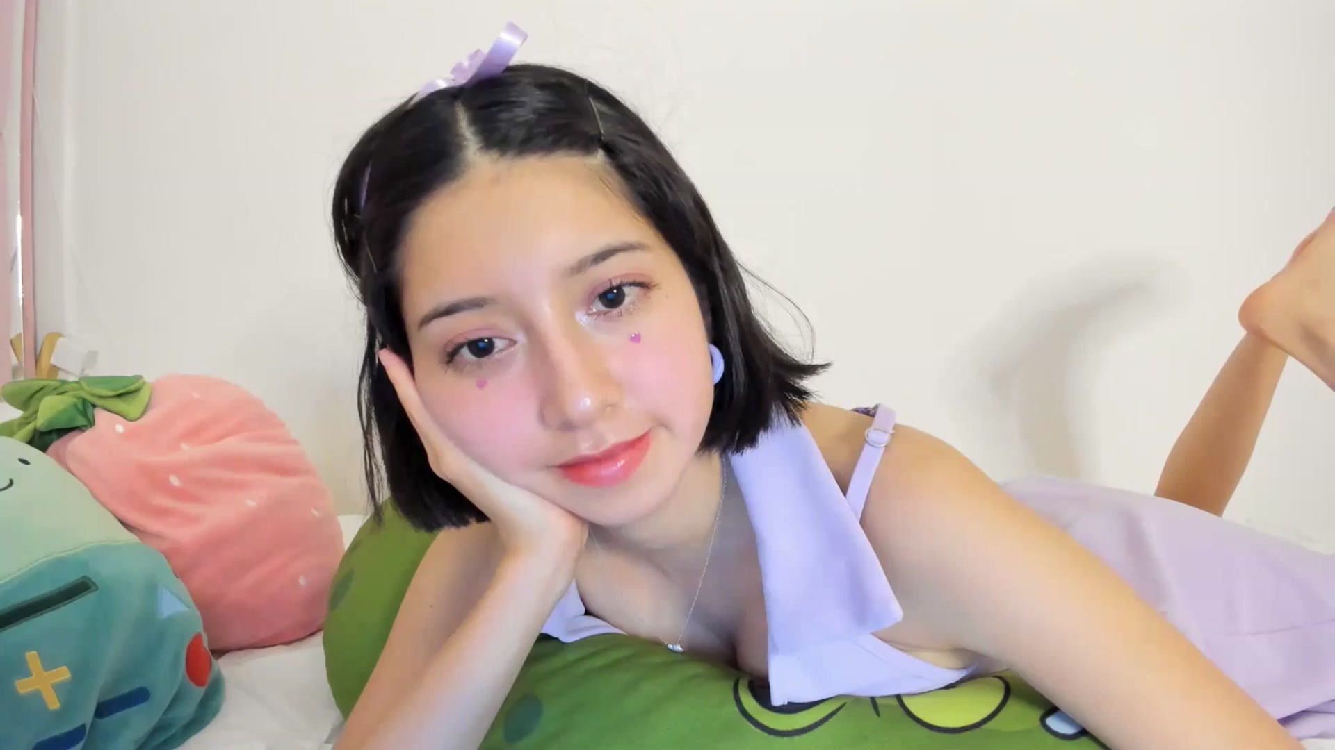Gallery image thumbnail from Cherrycute666's myfreecams stream on, 05/30/2024, 04:02 image 6 of 20