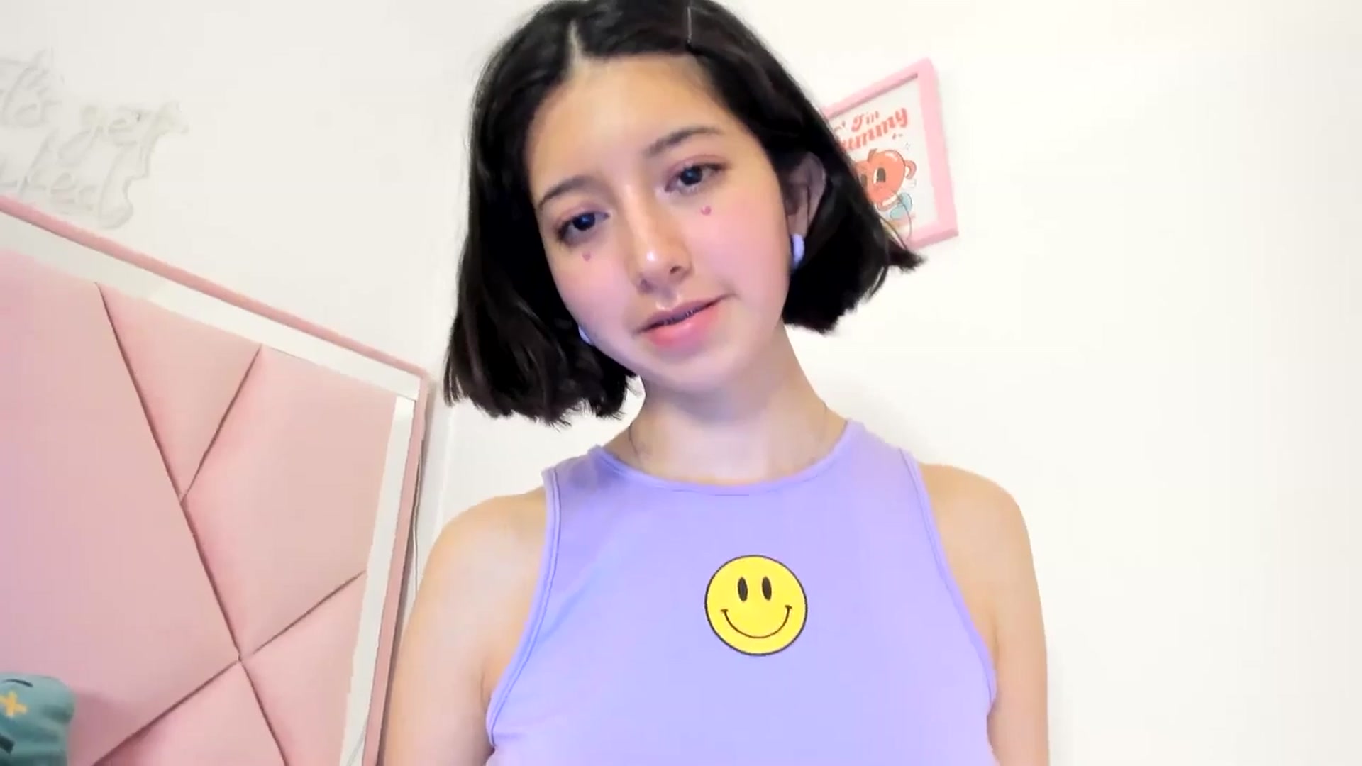 Gallery image thumbnail from Cherrycute666's myfreecams stream on, 05/30/2024, 08:18 image 3 of 20