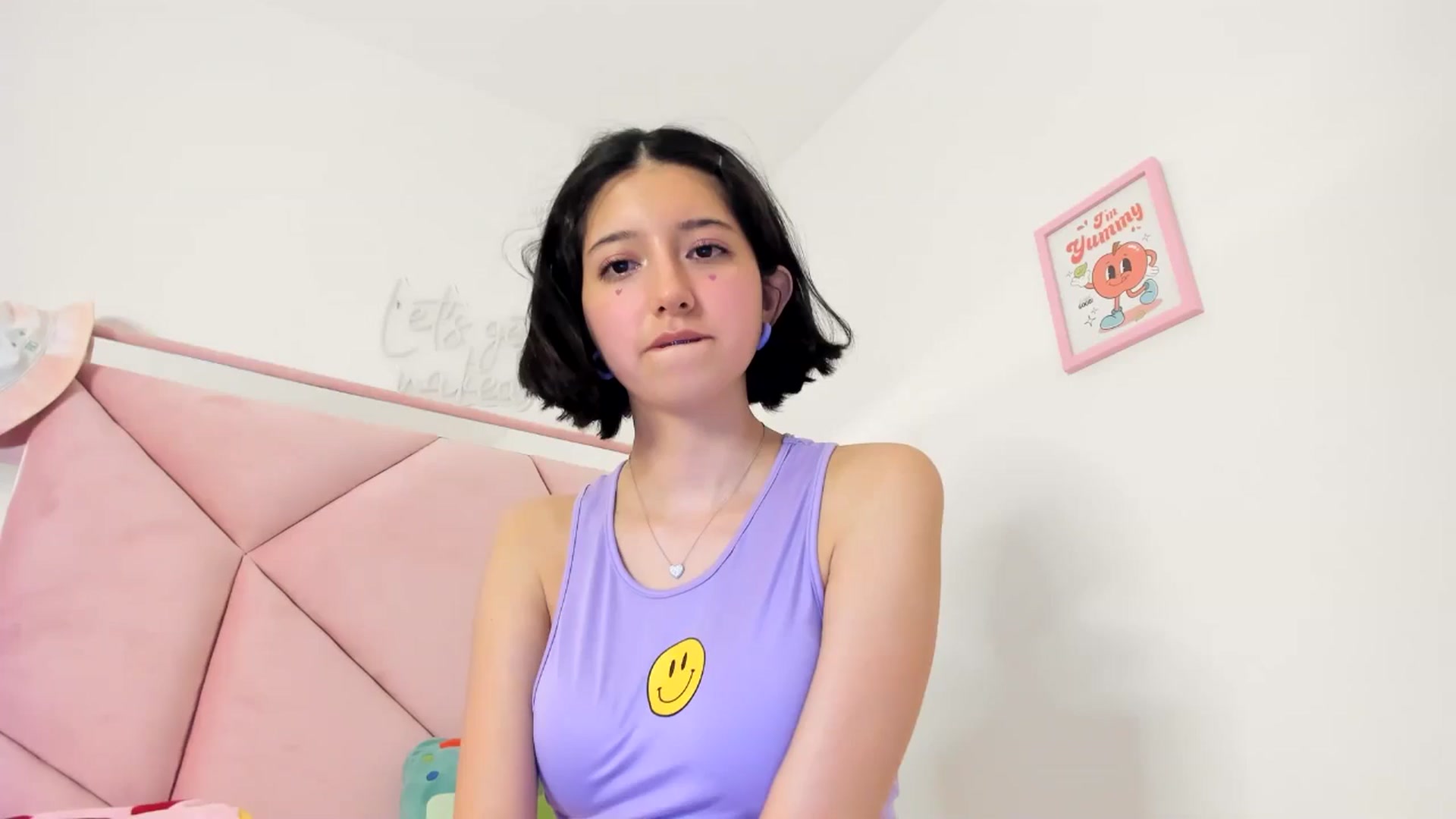 Gallery image thumbnail from Cherrycute666's myfreecams stream on, 05/30/2024, 08:18 image 1 of 20