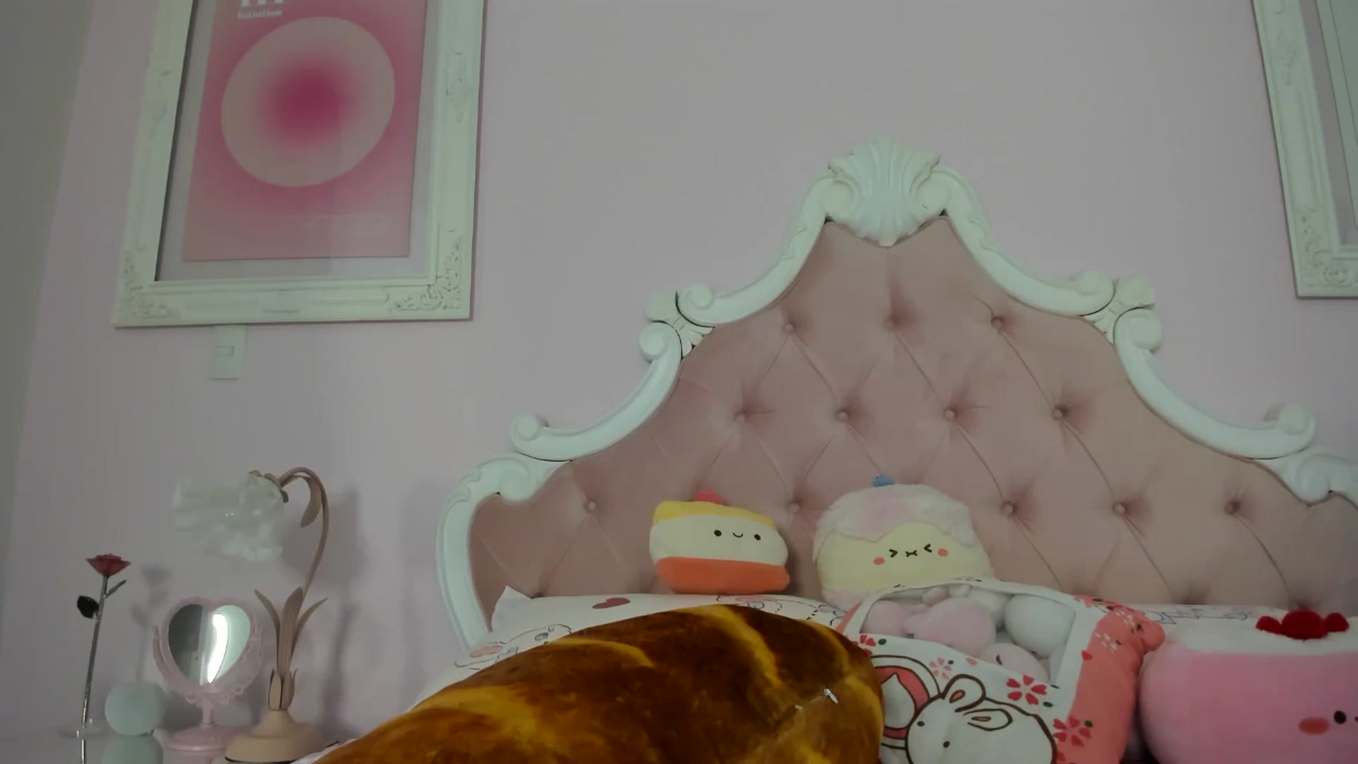 Gallery image thumbnail from Cherrycute666's myfreecams stream on, 05/30/2024, 23:28 image 6 of 20