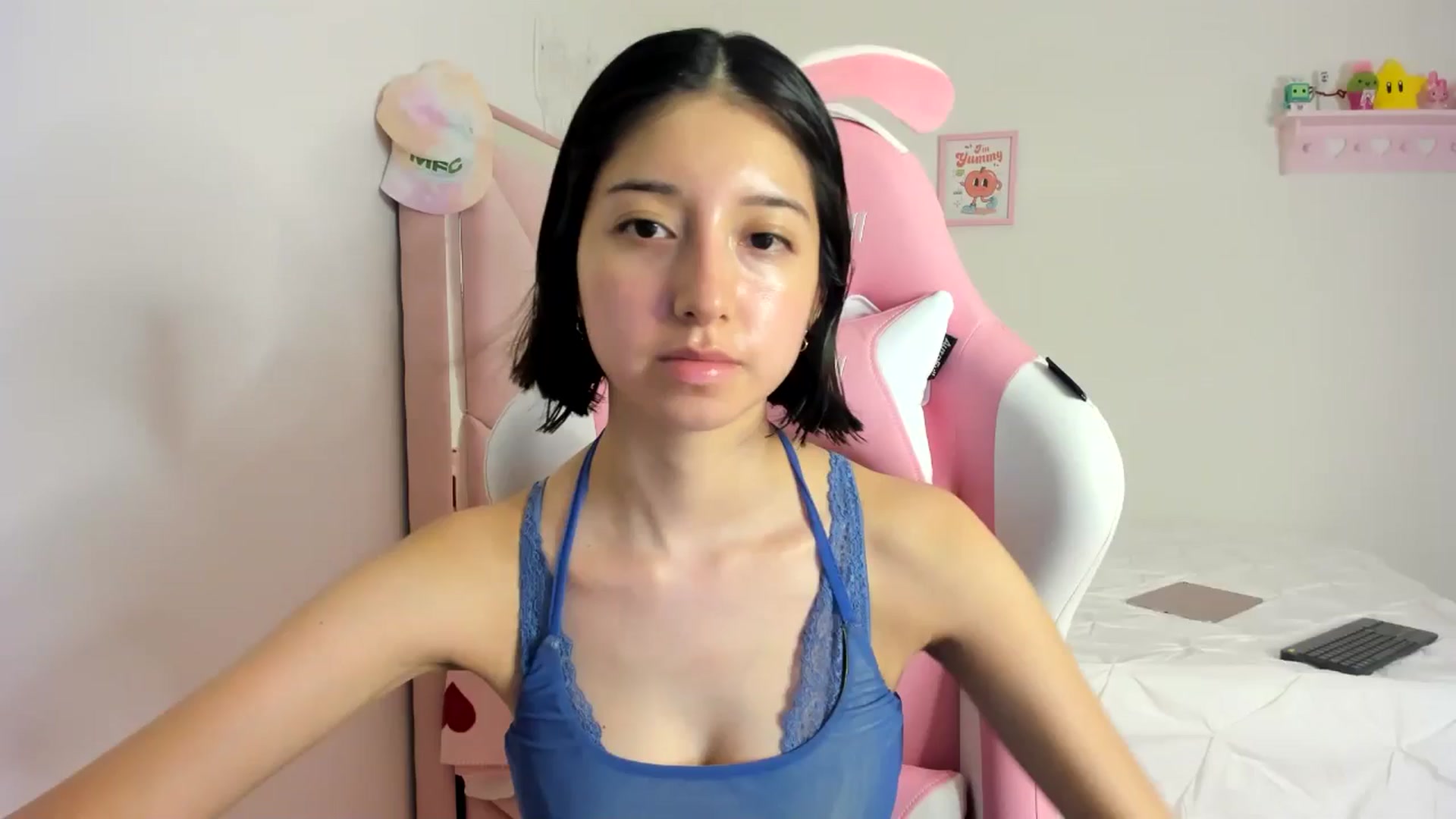 Gallery image thumbnail from Cherrycute666's myfreecams stream on, 05/31/2024, 12:24 image 1 of 20