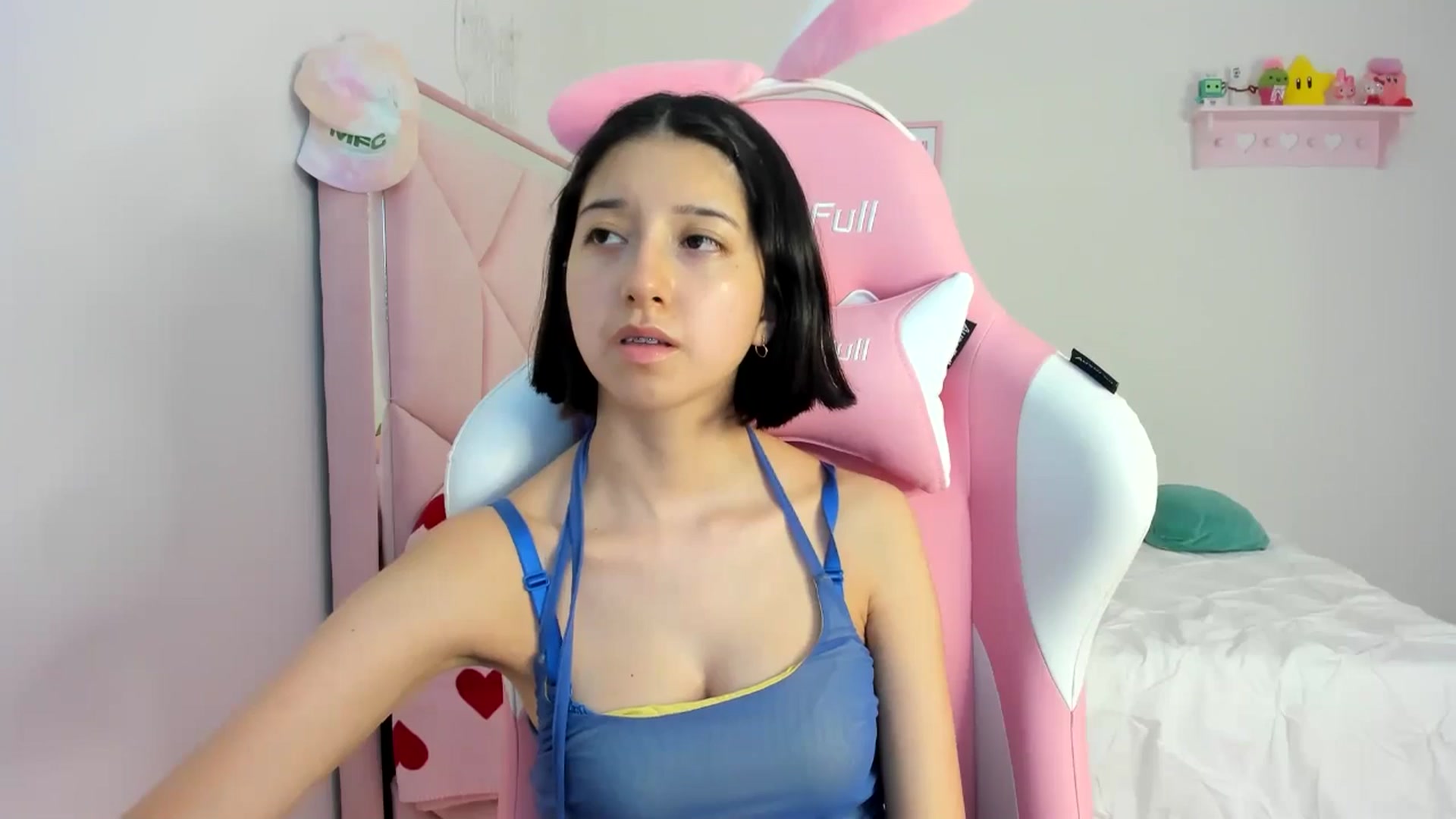 Gallery image thumbnail from Cherrycute666's myfreecams stream on, 06/01/2024, 14:08 image 4 of 20