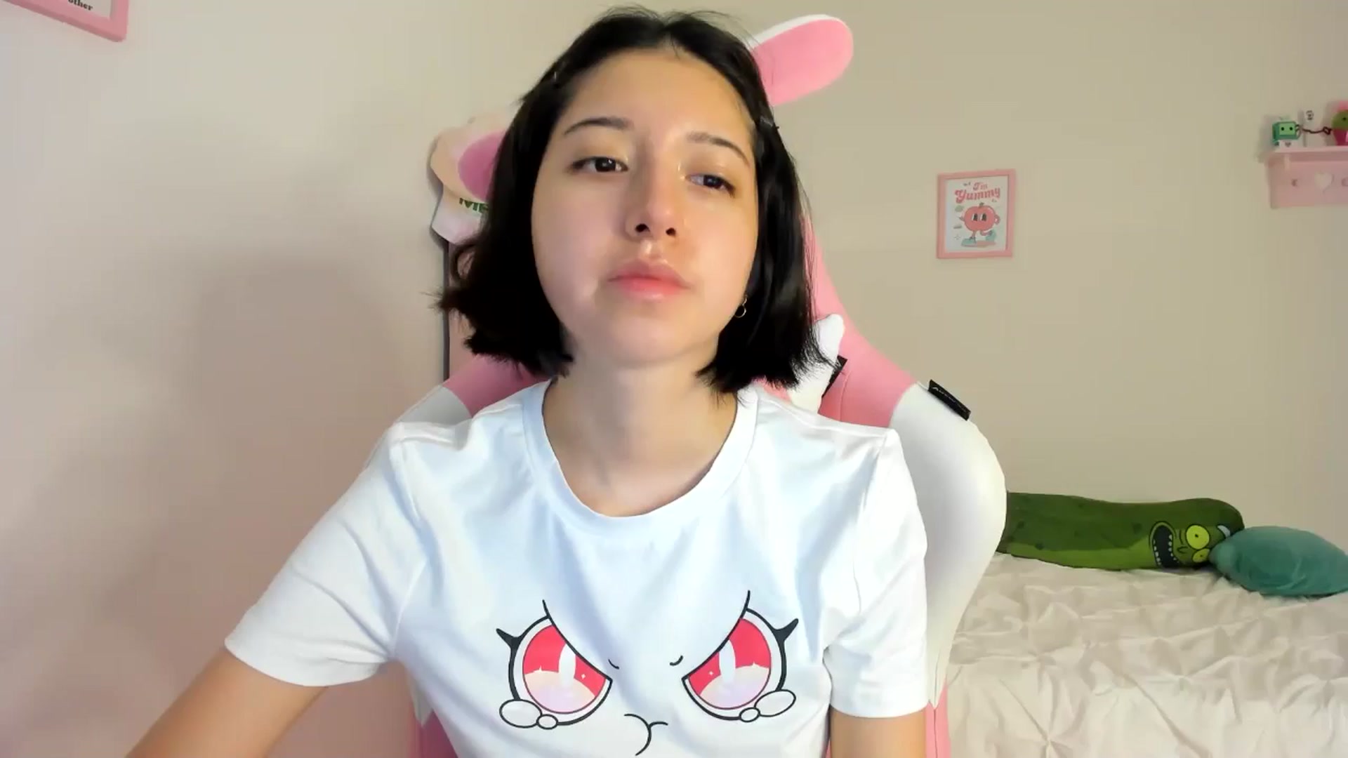 Gallery image thumbnail from Cherrycute666's myfreecams stream on, 06/02/2024, 02:15 image 1 of 20