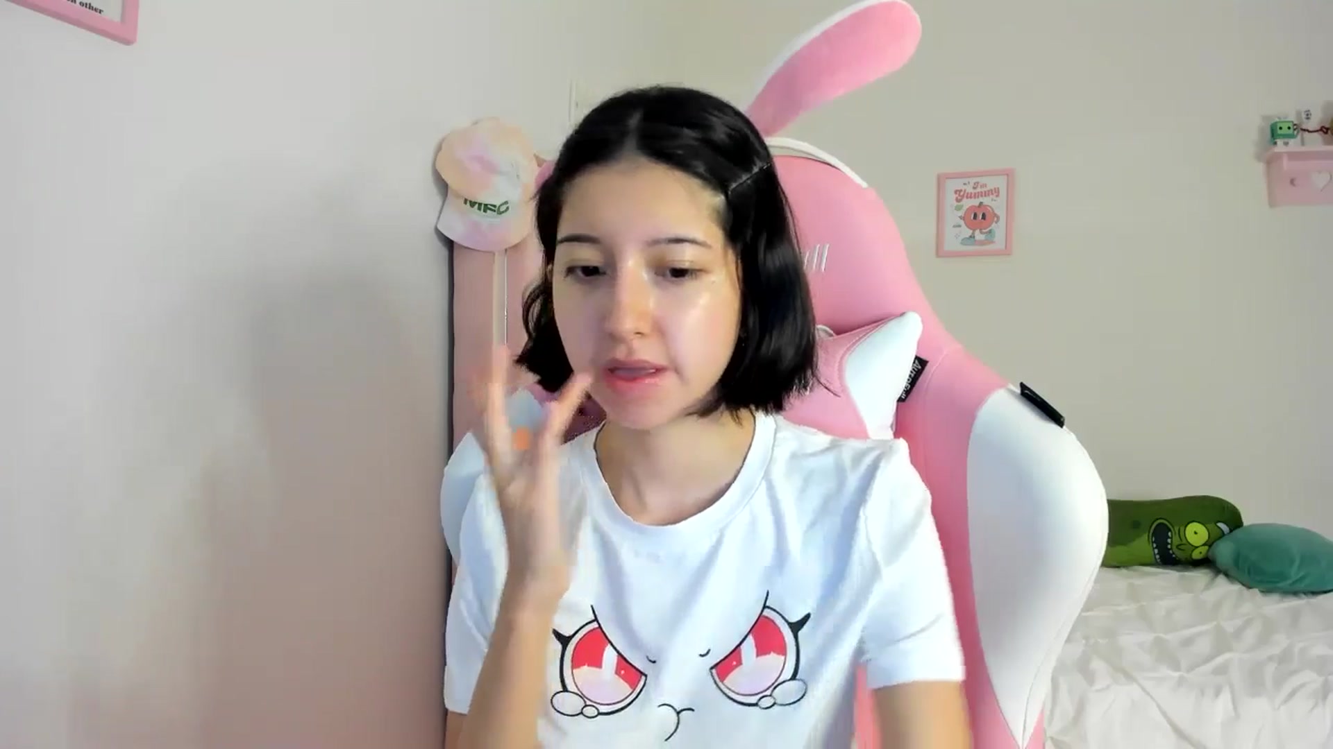 Gallery image thumbnail from Cherrycute666's myfreecams stream on, 06/02/2024, 02:15 image 3 of 20